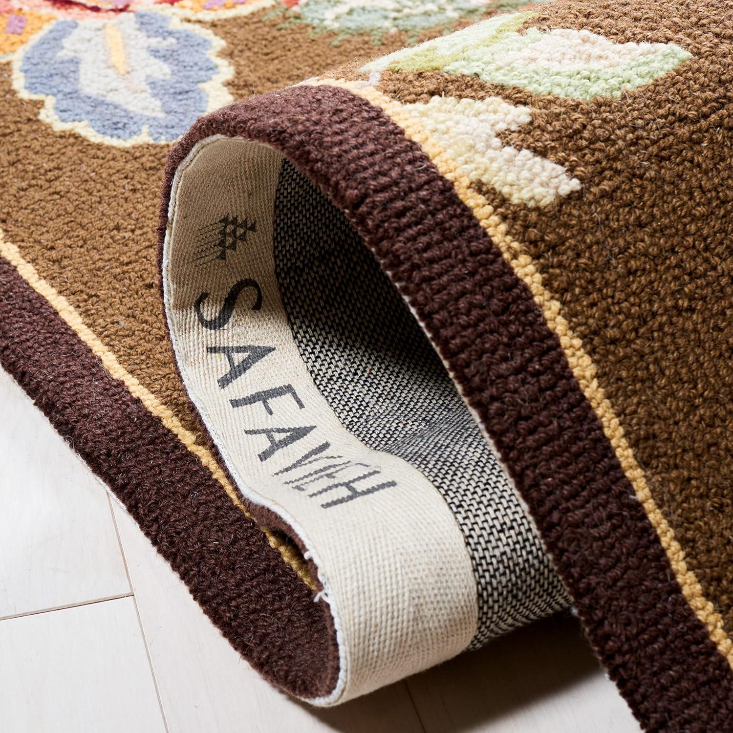 SAFAVIEH Chelsea Hayleigh Floral Wool Area Rug, Ivory, 2'6" x 4'