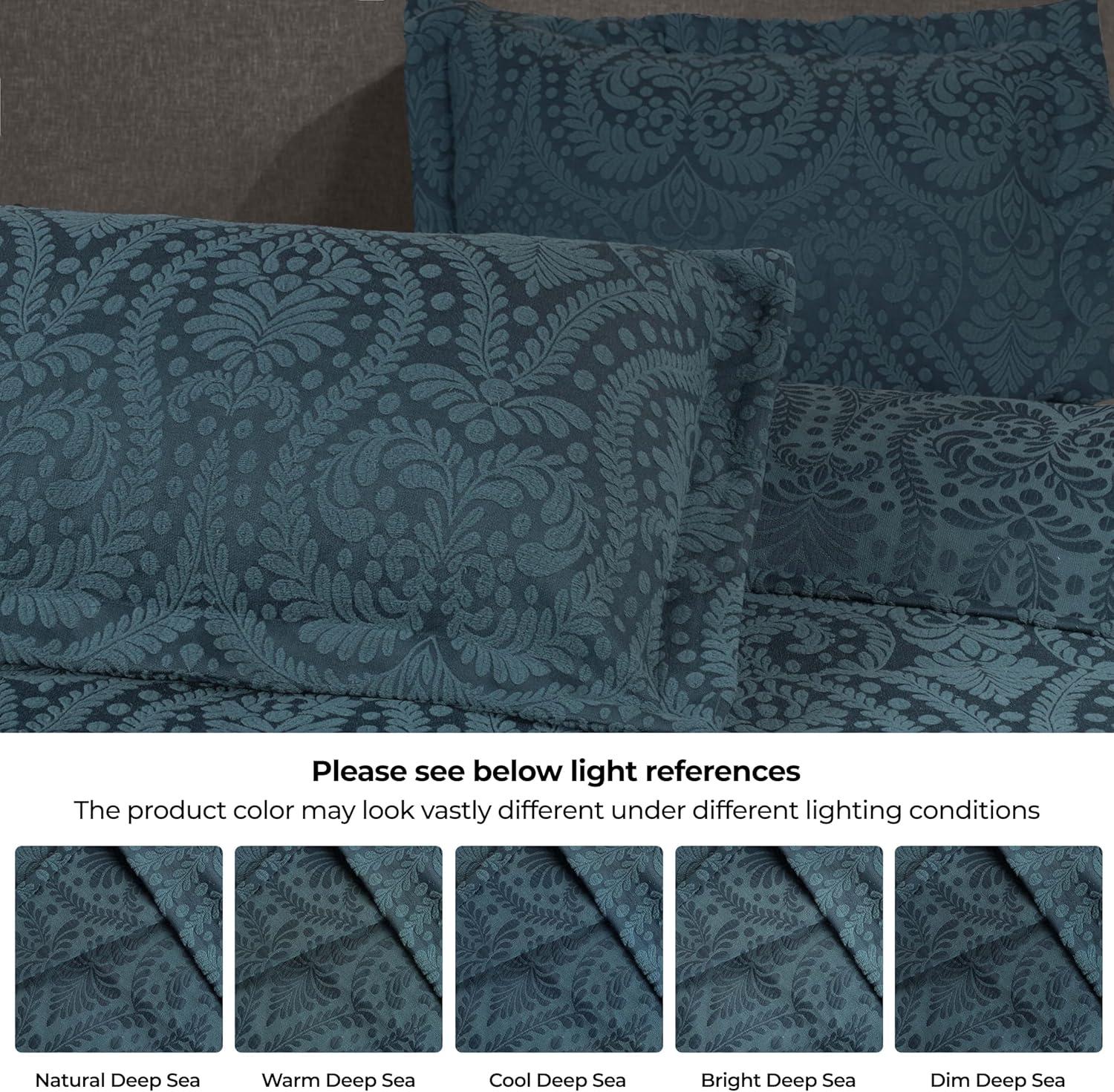 Aspen Floral Scalloped Edge Cotton Blend Coverlet / Bedspread Set
