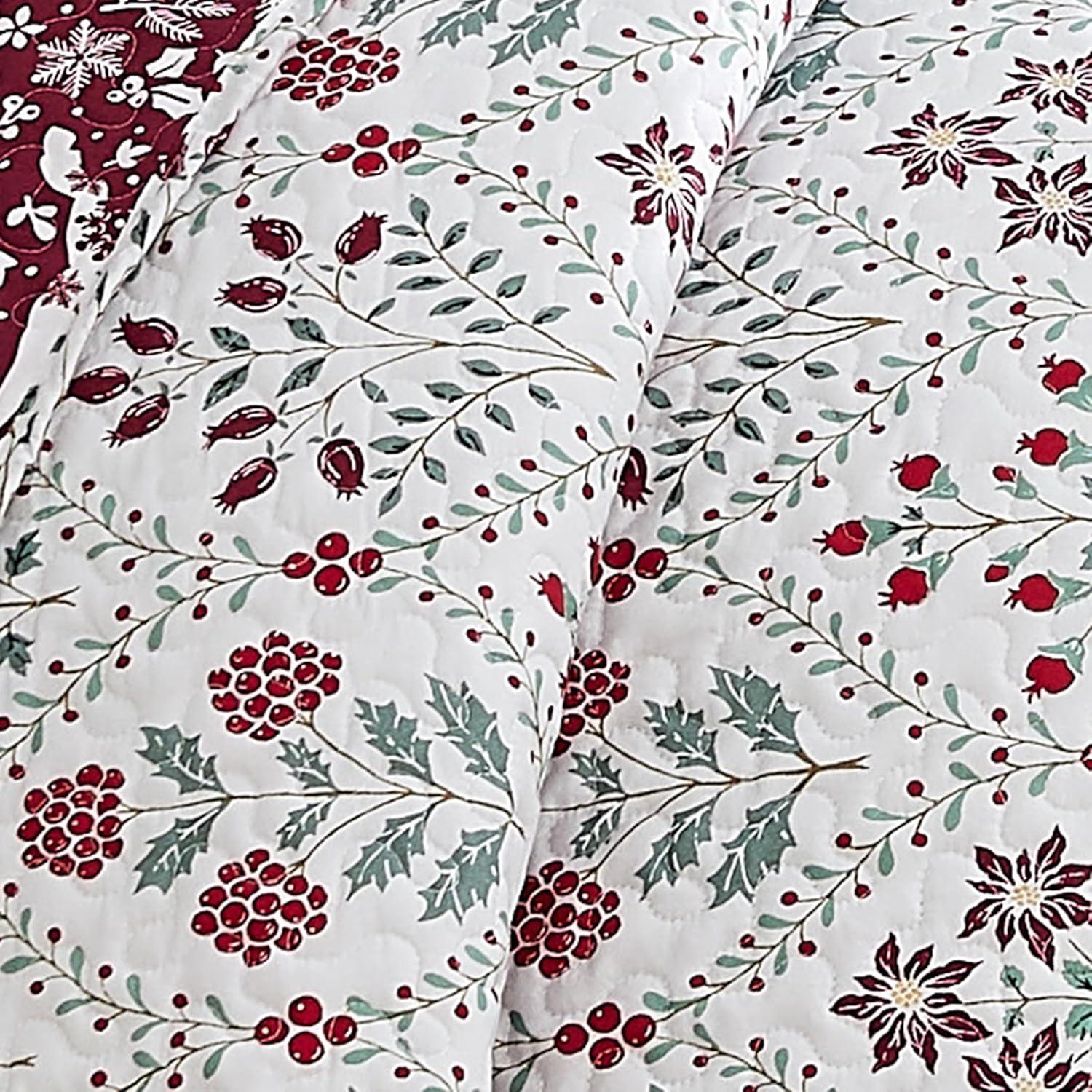 Vintage Red and Cream Reversible Microfiber Full Quilt Set