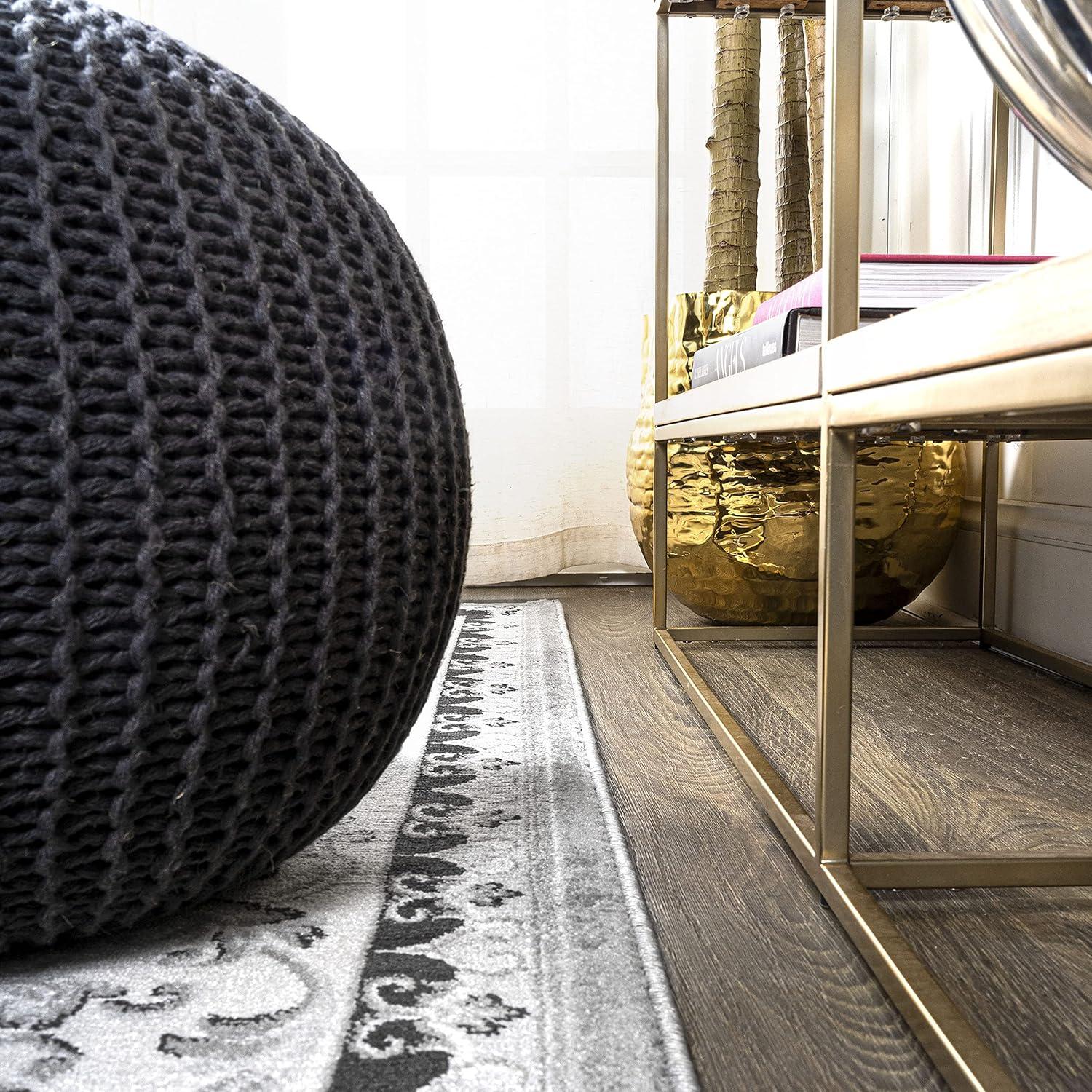 3'x 5' Acanthus French Border Area Rug, Gray/Cream - JONATHAN Y