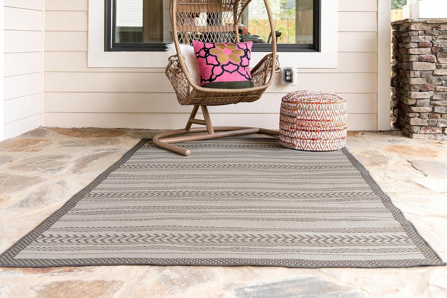 Unique Loom Outdoor Border Collection Area Rug - Lines (9' x 12' 2" Rectangle Gray/Silver)