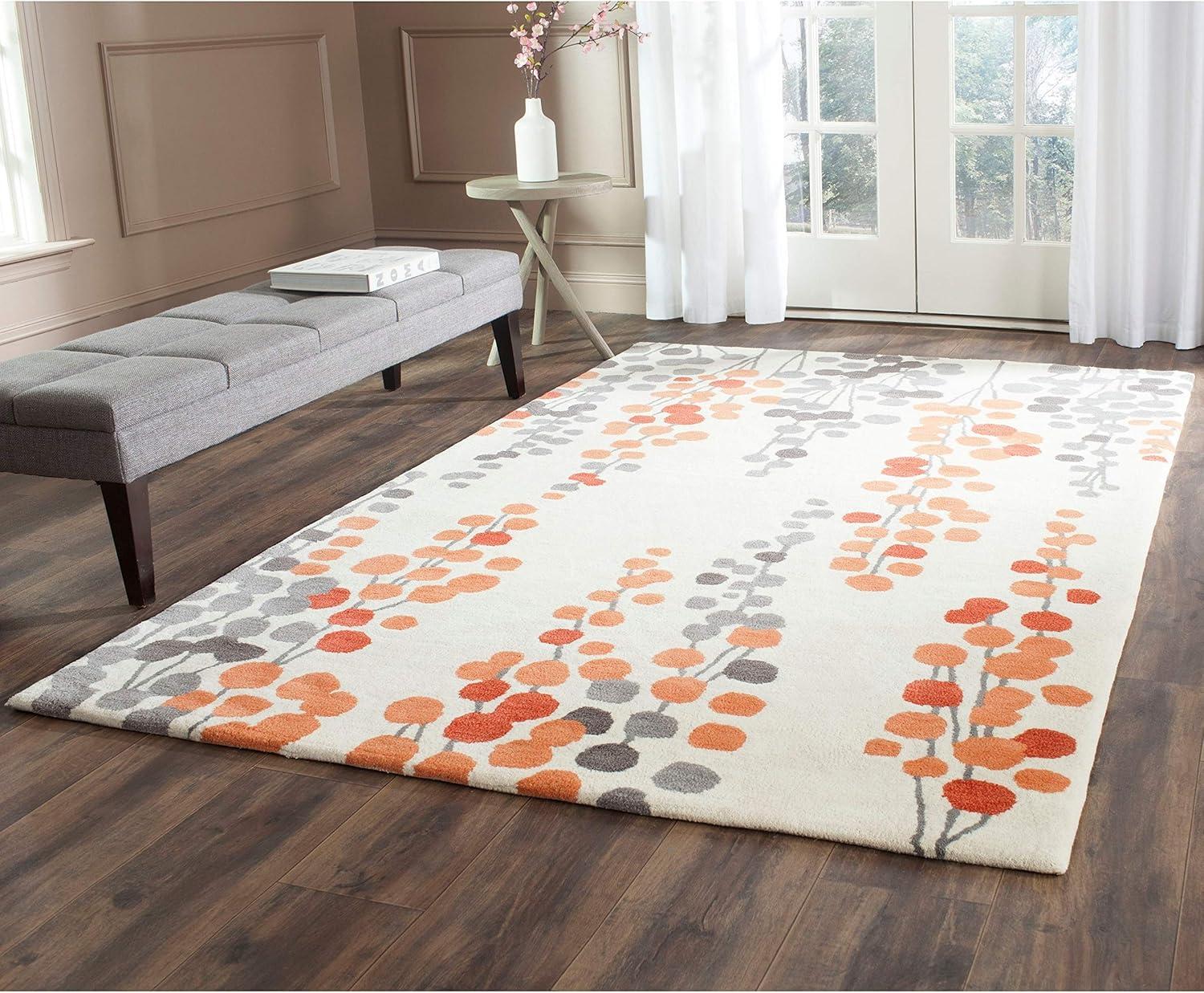 Soho SOH338 Hand Tufted Area Rug  - Safavieh