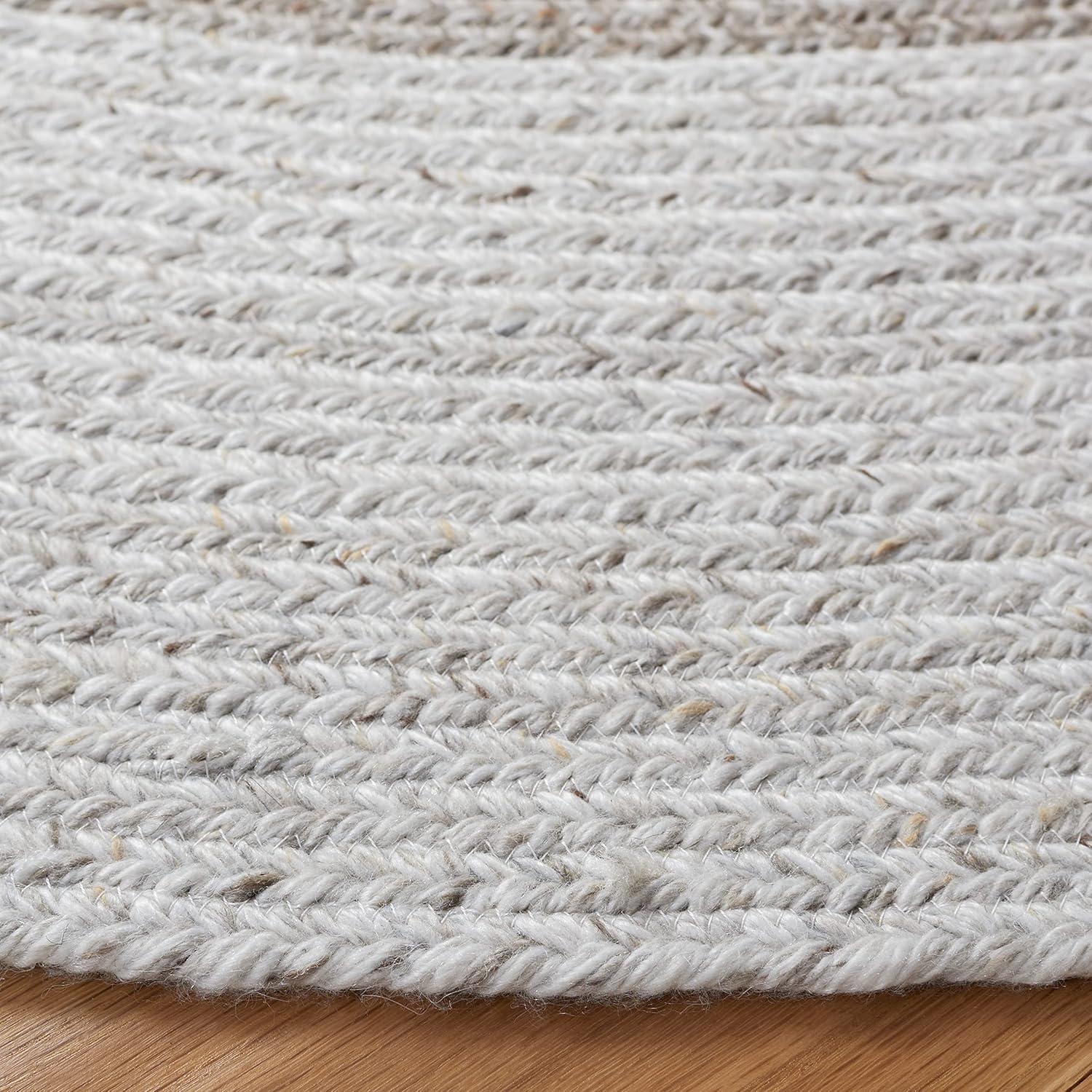 SAFAVIEH Braided Celinda Solid Area Rug, Dark Grey/Light Grey, 5' x 5' Round