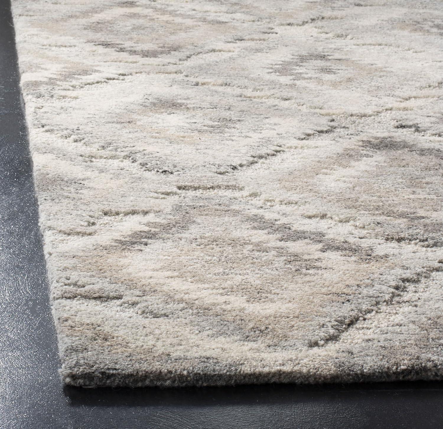Wyndham WYD802 Hand Tufted Indoor Area Rug - Grey/Taupe - 5'x8' - Safavieh