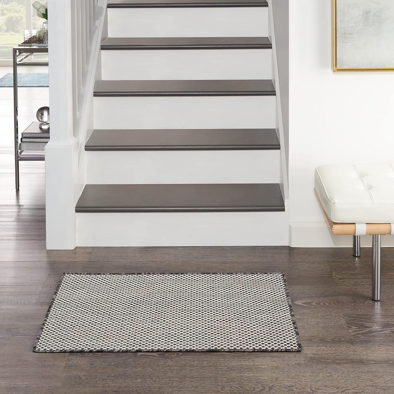 Nourison Courtyard COU01 Indoor/outdoor Area Rug - Ivory Charcoal 2' x 3'