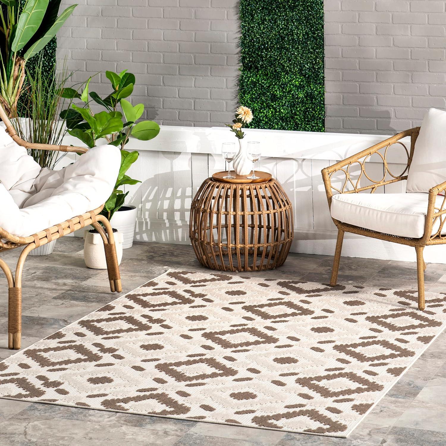 Multicolor Diamond Geometric Synthetic Indoor/Outdoor Area Rug