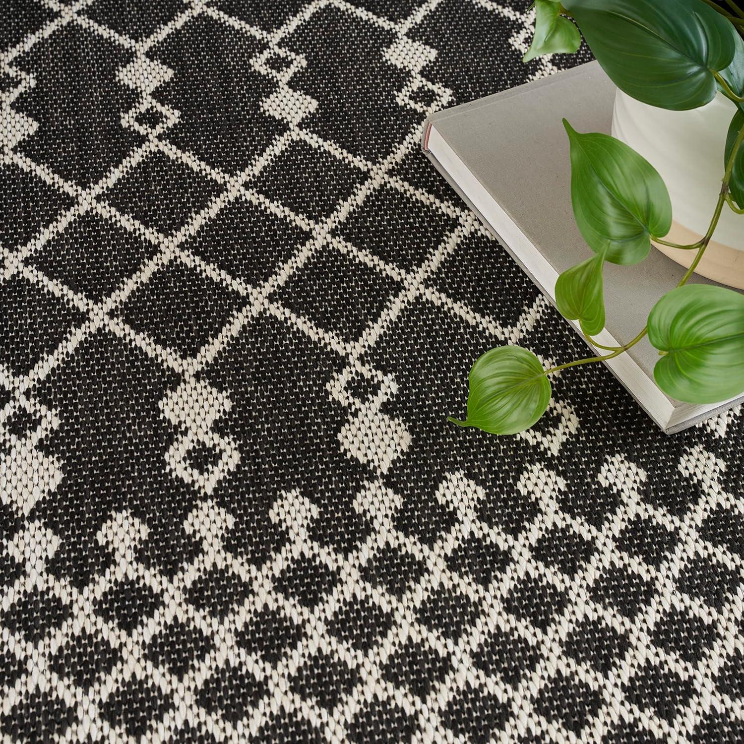 Nourison Positano Moroccan Trellis Flatweave Low Pile Indoor Outdoor Area Rug Black 8' x 10'