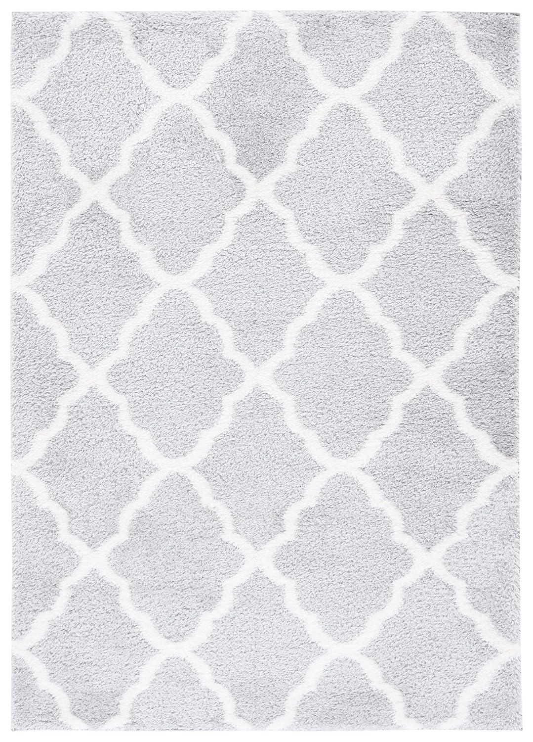 Tahoe Shag THO675 Power Loomed Indoor Area Rug - Light Grey/White - 5'x7' - Safavieh