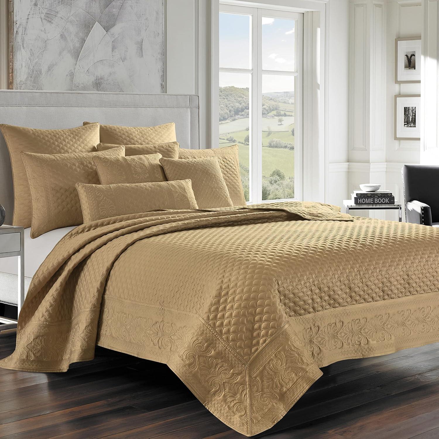 Lincoln Coverlet