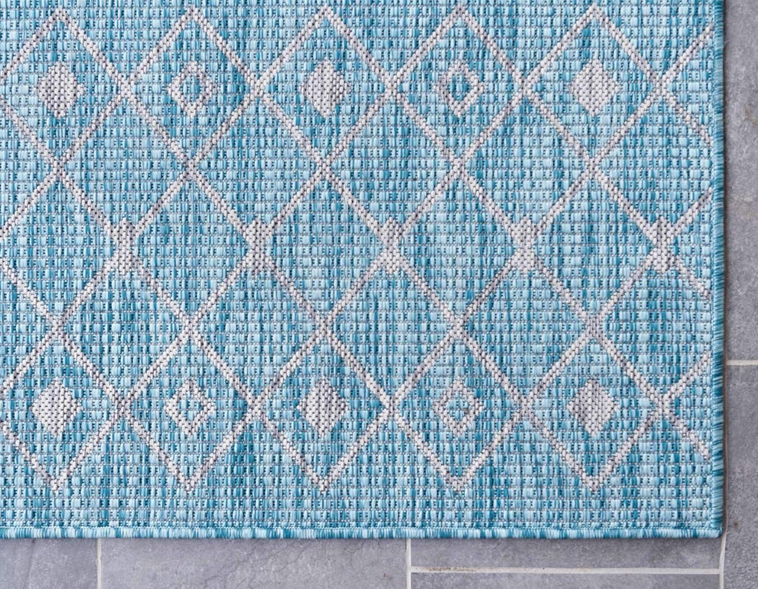 Unique Loom Outdoor Trellis Collection Area Rug - Tribal Trellis (7' 1" x 10' Rectangle Aqua/Ivory)