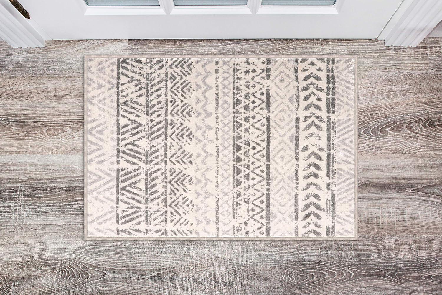World Rug Gallery Geometric Distressed Bohemian Gray 2'x3' Indoor Area Rug