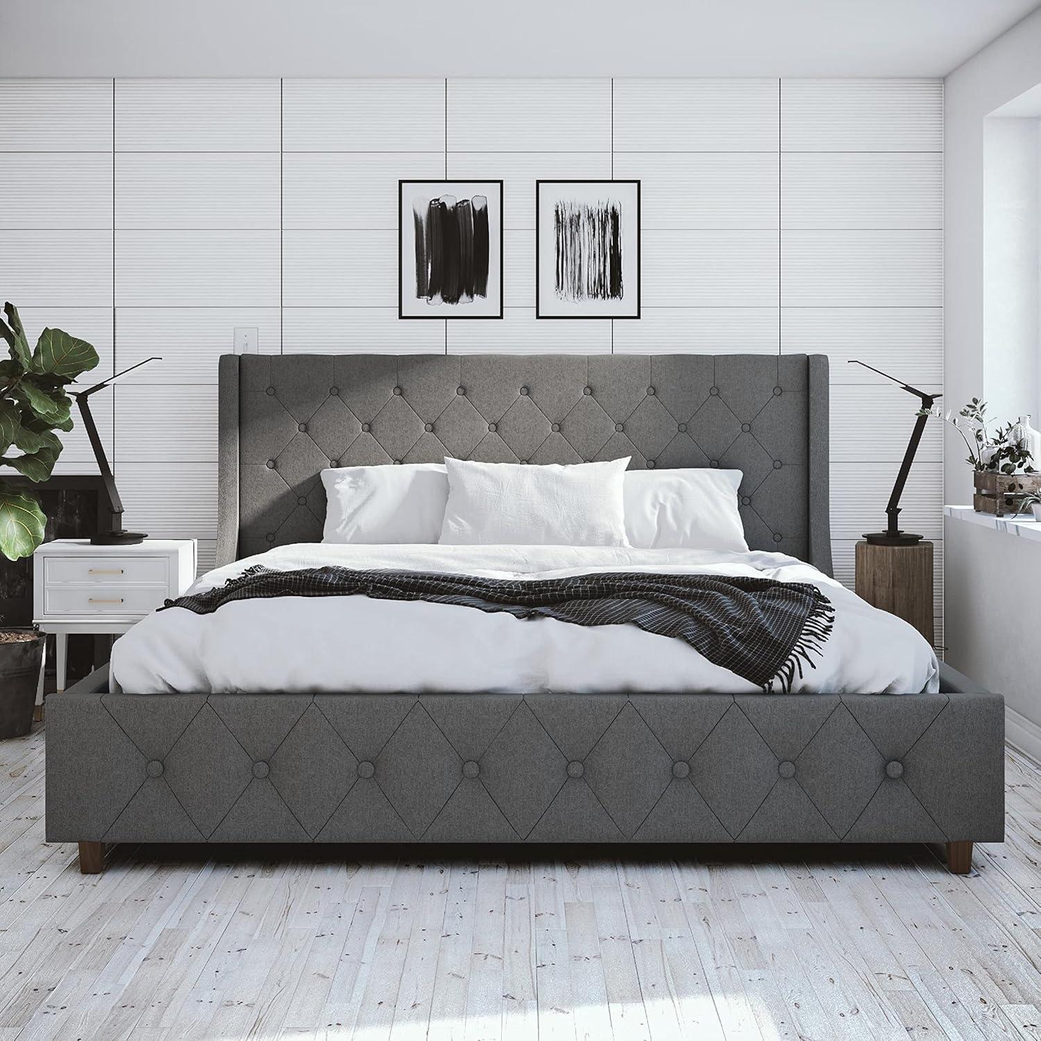 CosmoLiving by Cosmopolitan Mercer Tufted Upholstered Platform Bed