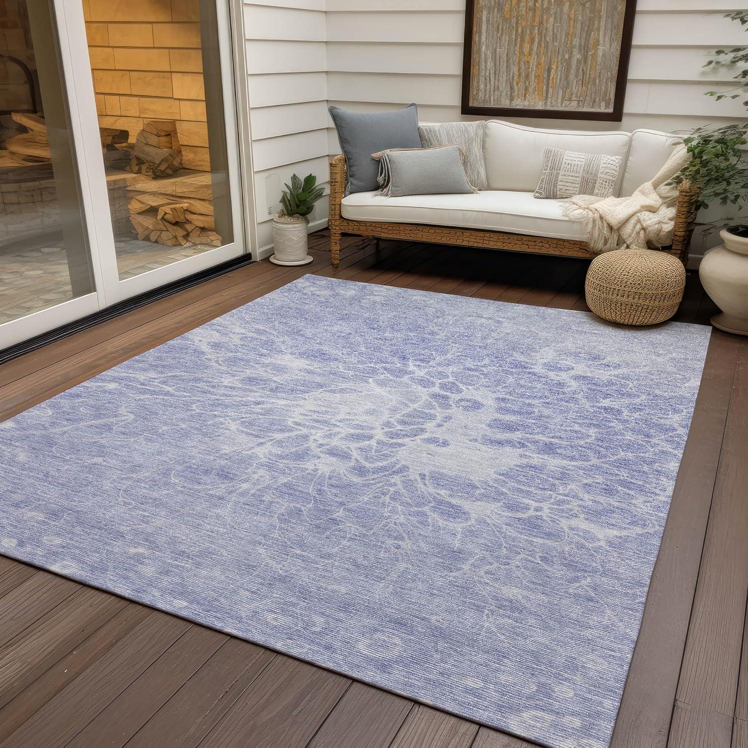 Lavender and White Synthetic Flat Woven Reversible Rug 5' x 7'