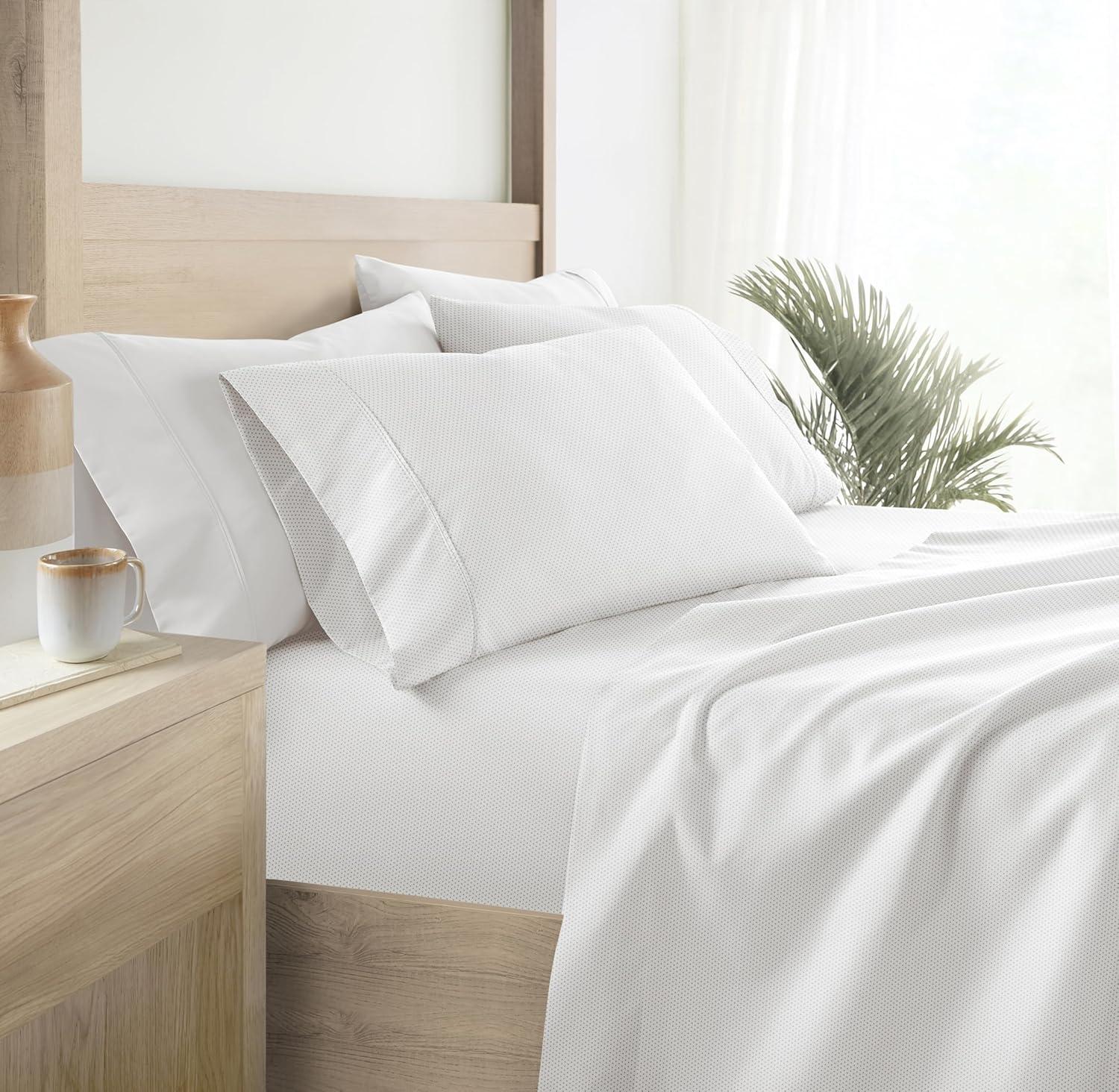 Simply Soft Striped Patterned 4 Piece Bed Sheet Set
