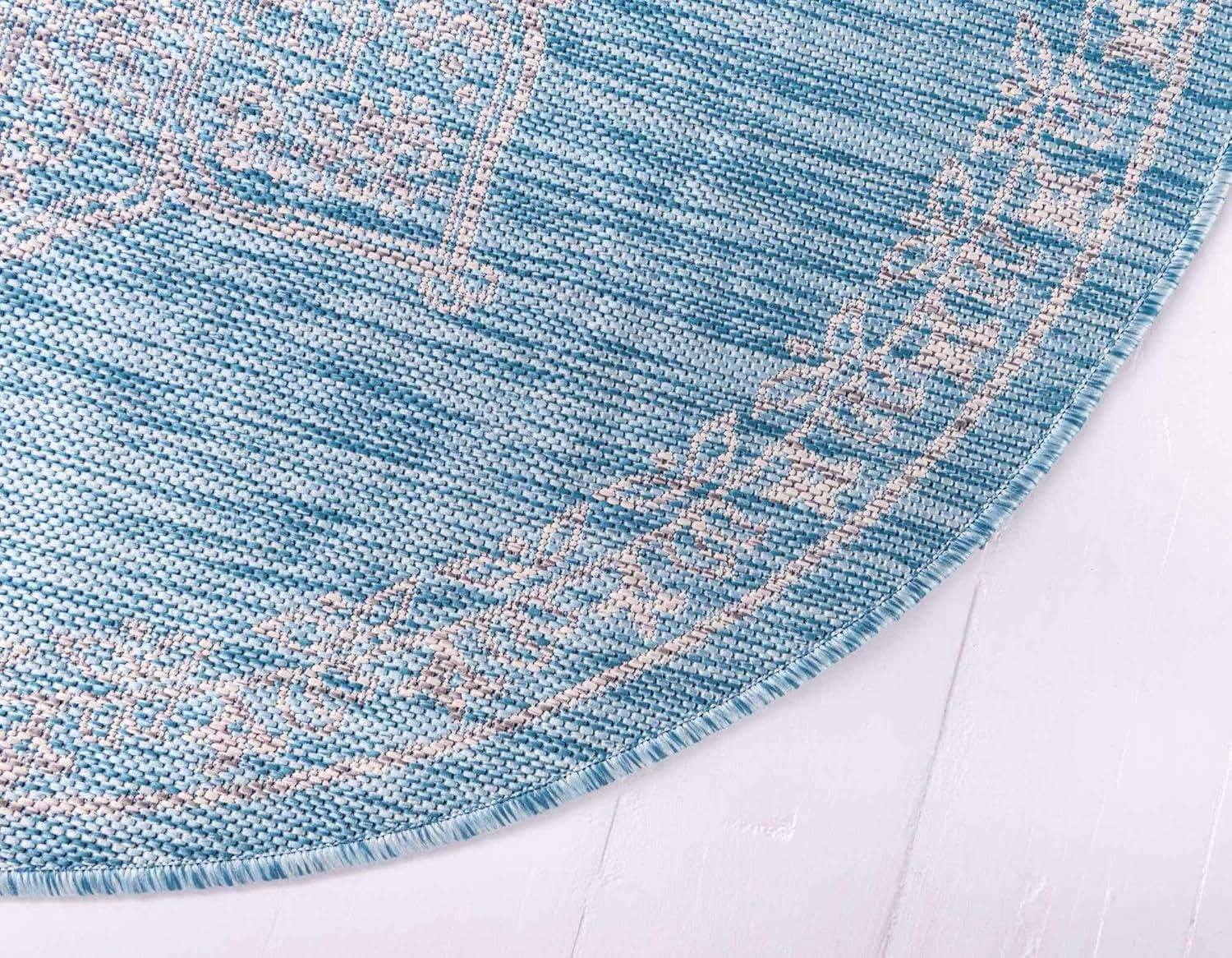 Unique Loom 4' 1 x 4' 1 Round Indoor/Outdoor Traditional Light Aqua Area Rug