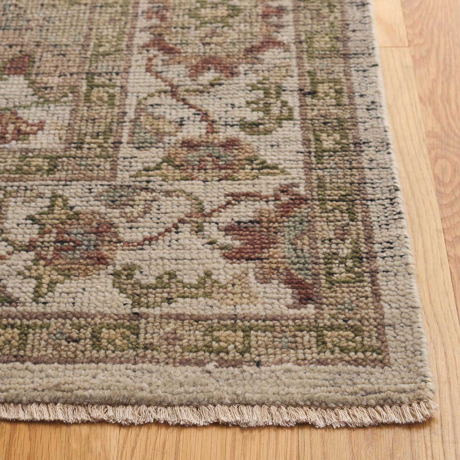 Safavieh Izmir Hand Knotted Wool Oriental Rug