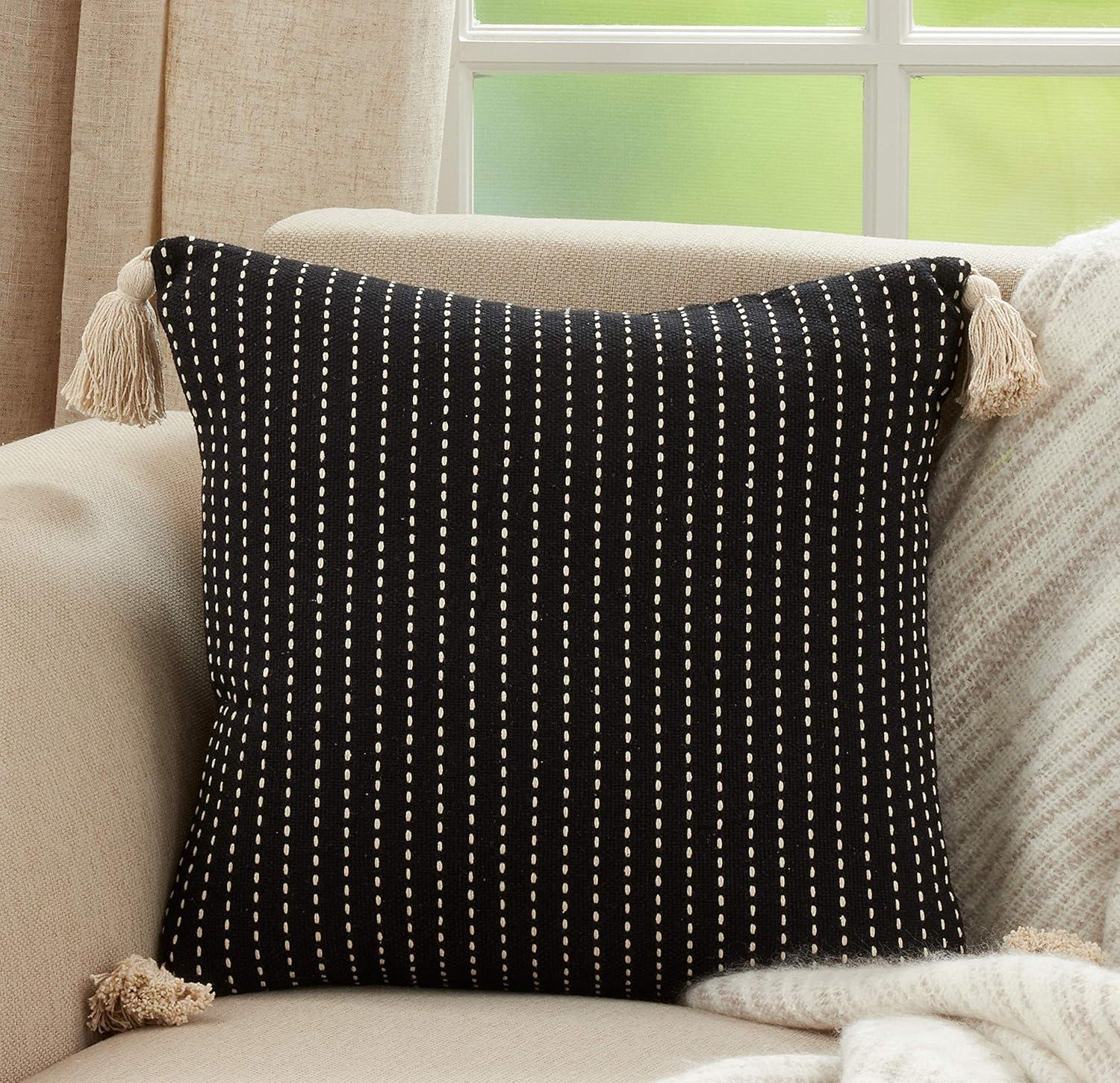 Kema Tassels Cotton Pillow Cover