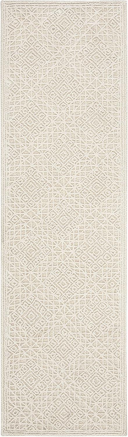 Trace TRC255 Hand Tufted Indoor Accent Rug - Light Beige - 2'3"x4' - Safavieh