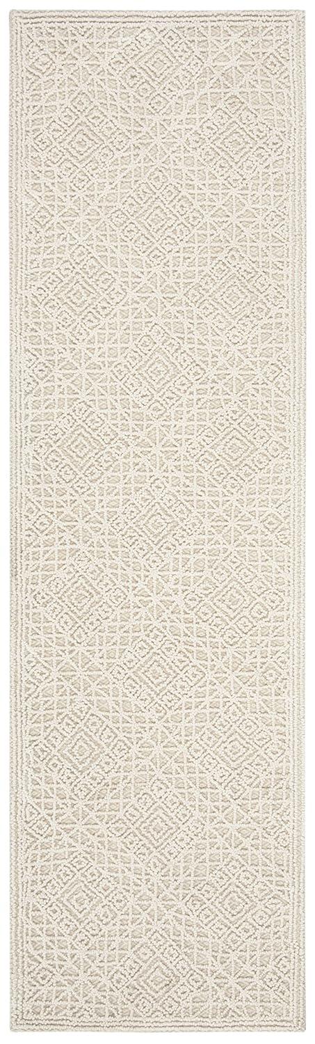 SAFAVIEH Trace Fionntan Geometric Wool Runner Rug, Light Beige, 2'3" x 8'