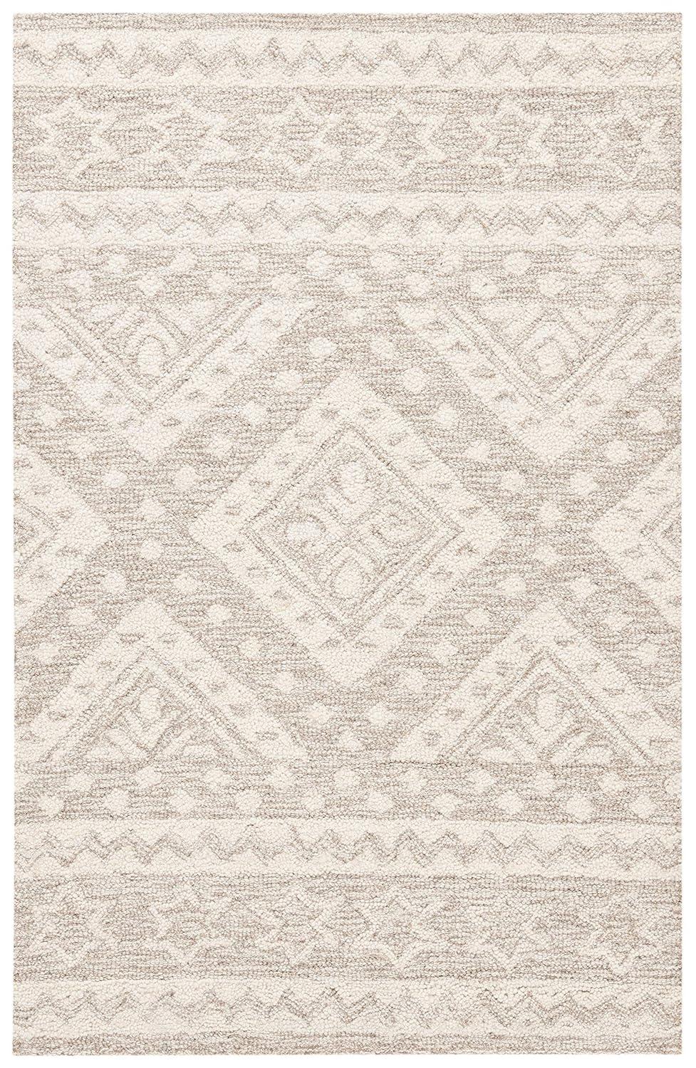 Micro-Loop MLP501 Hand Tufted Indoor Accent Rug - Beige/Ivory - 2'6"x4' - Safavieh