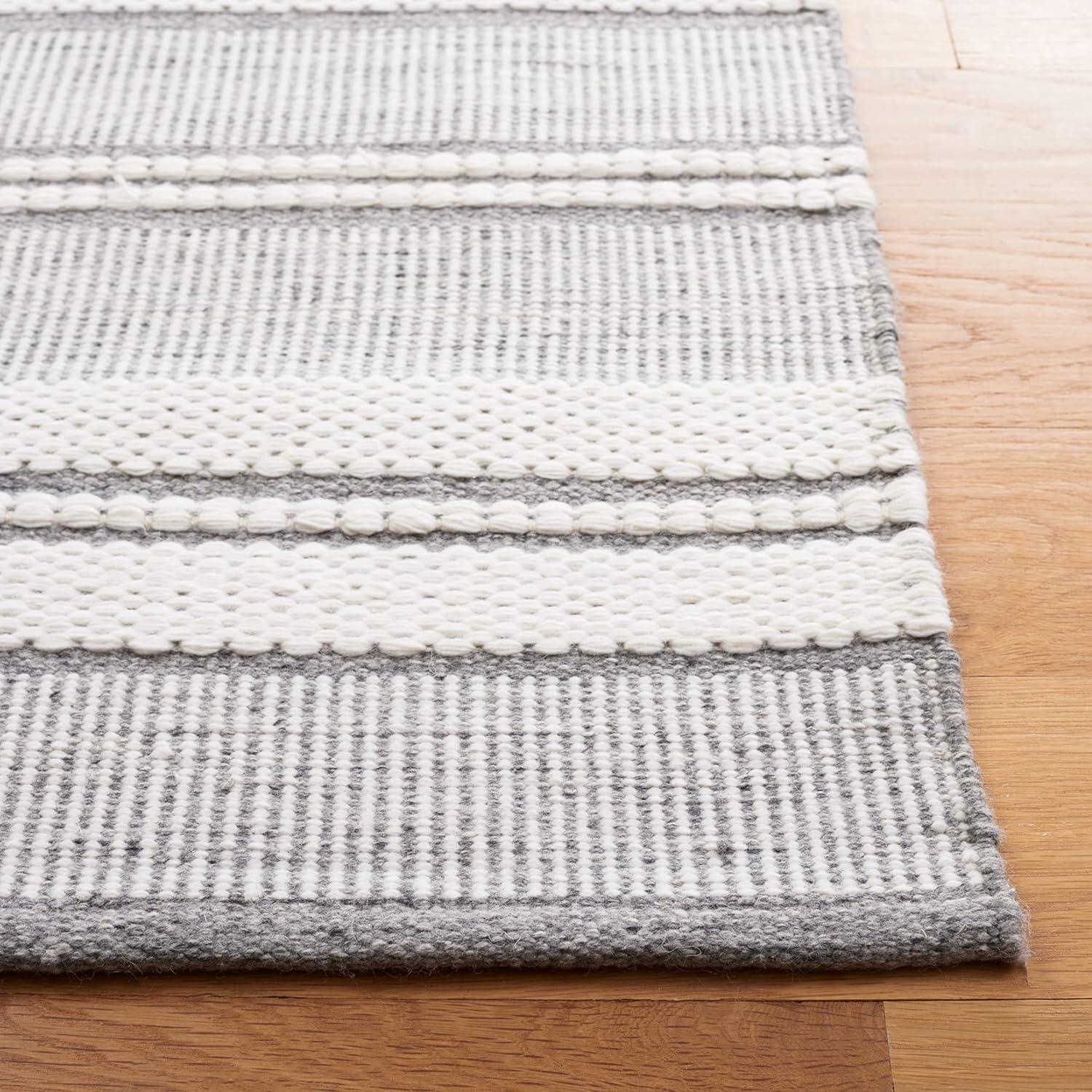 Safavieh Kilim Hand Woven Performance Striped Rug