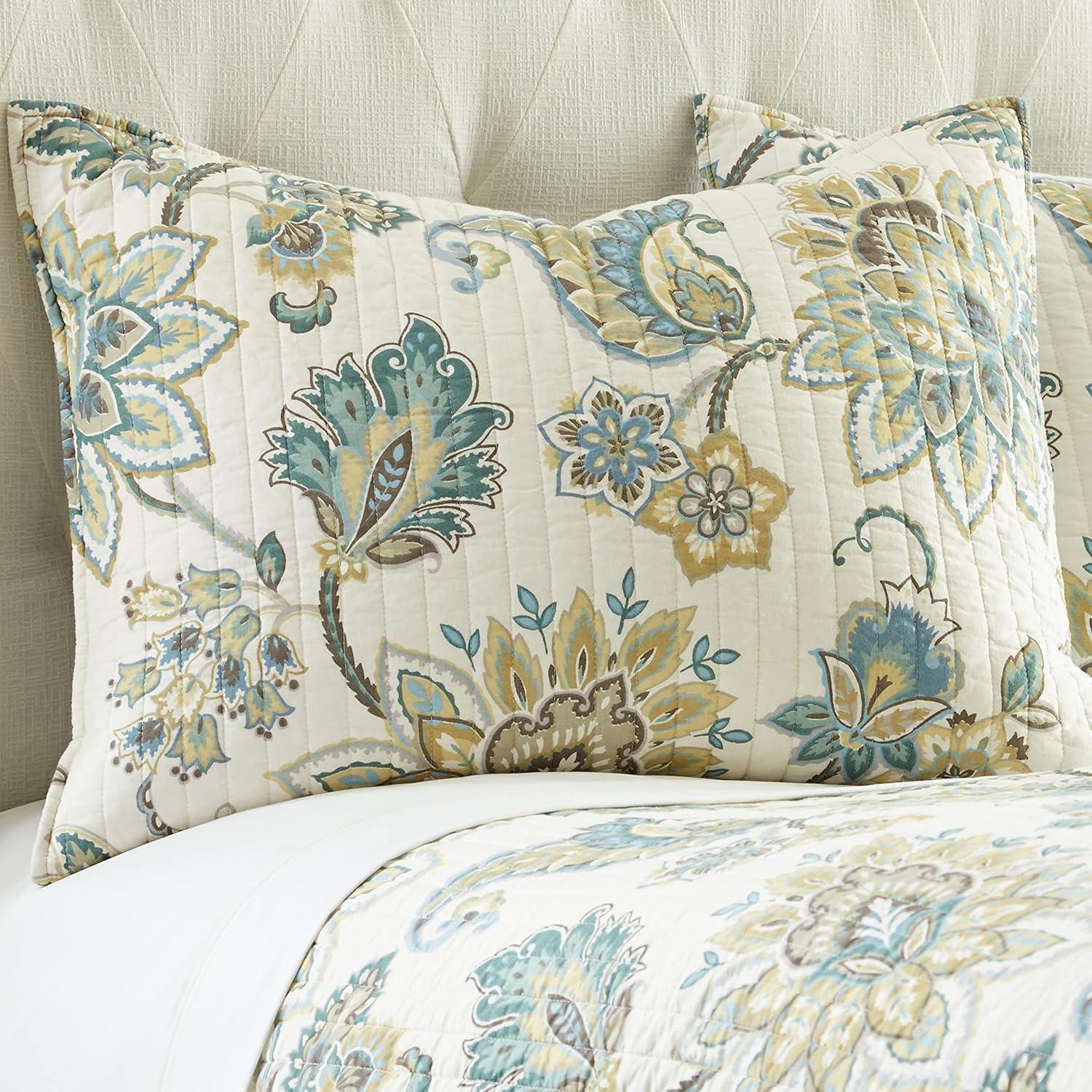 Palladium Grey Floral Quilt Set - One Twin/Twin XL Quilt and One Standard Sham Teal - Levtex Home