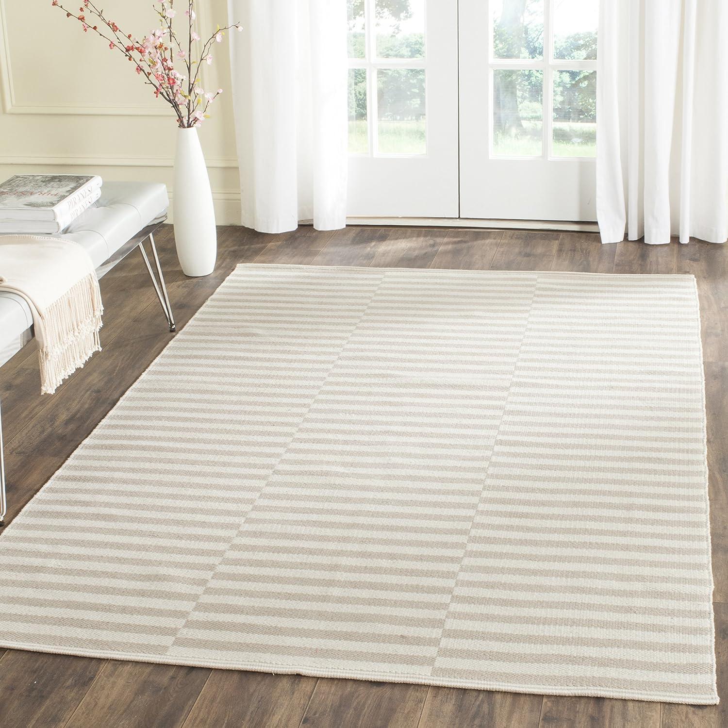 SAFAVIEH Montauk Raeyln Striped Cotton Area Rug, Ivory/Light Grey, 5' x 7'