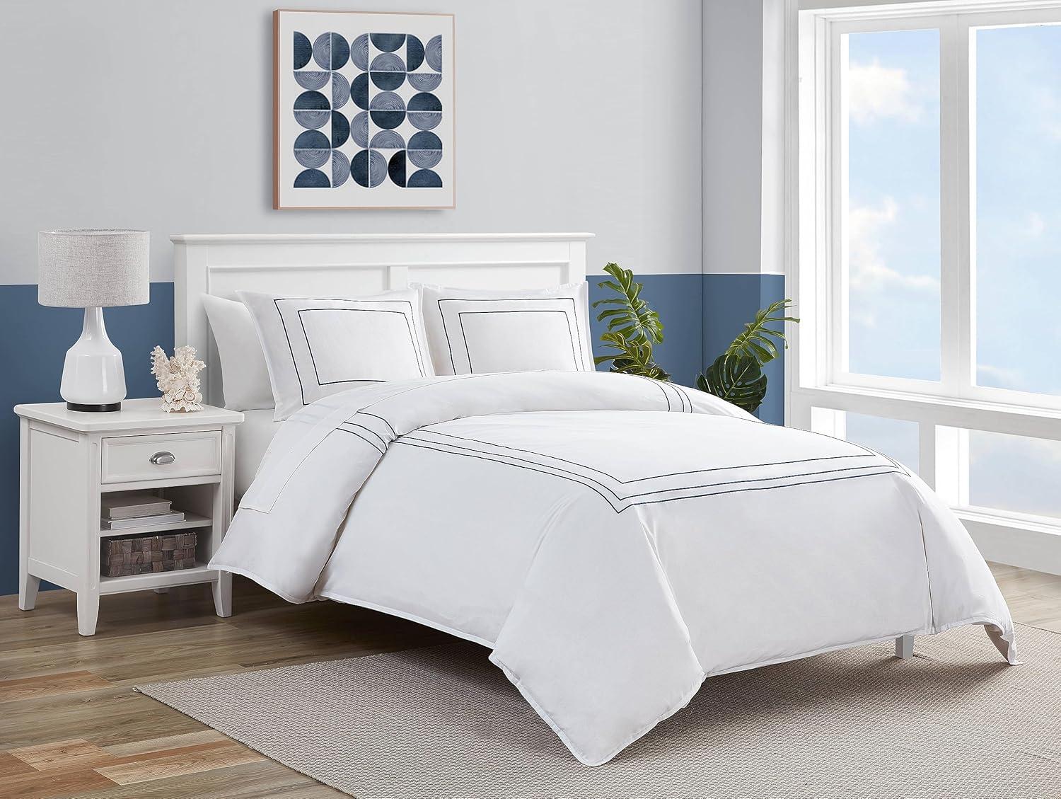 Alden Navy and White Cotton Blend Twin Duvet Cover Set