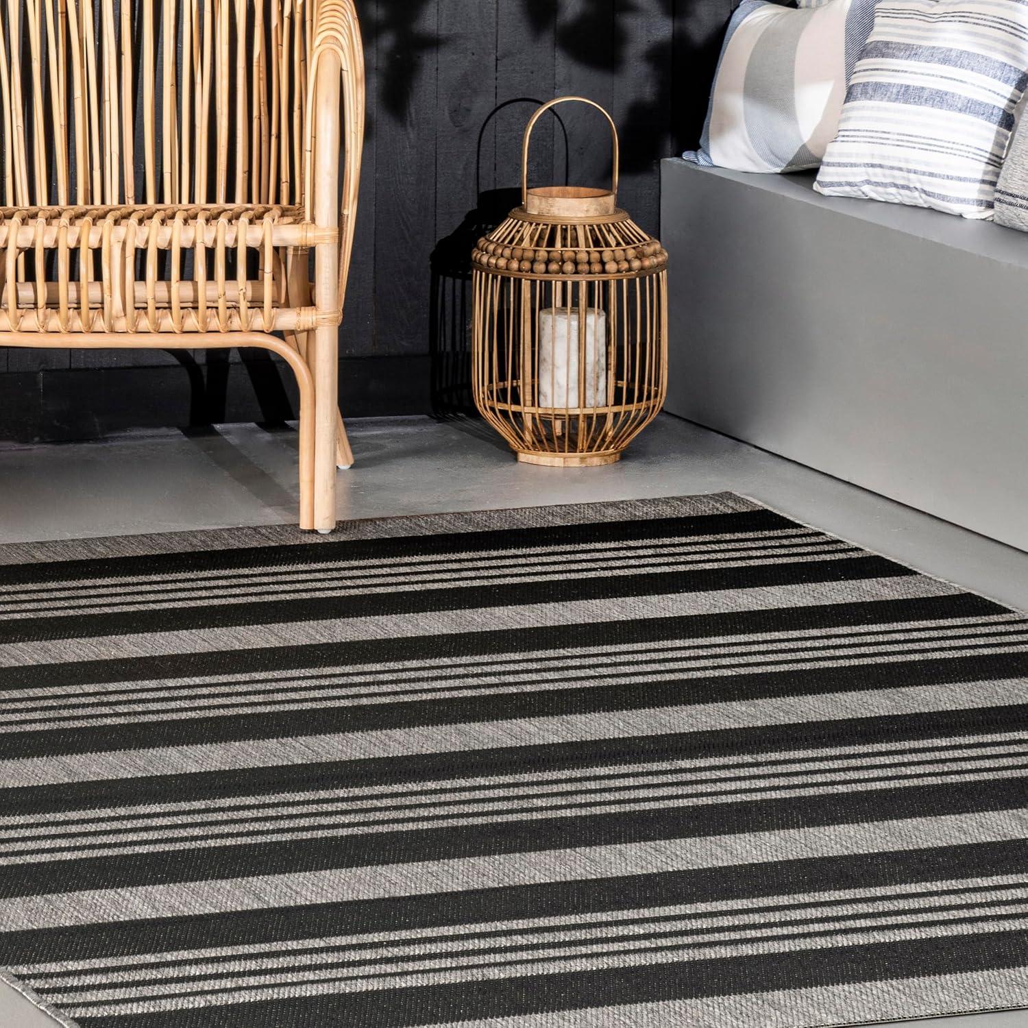 nuLOOM 3' x 5' Outdoor Performance Area Rug, OEKO-TEX Certified, Weather Resistant, High Traffic, Patio, Balcony, Outside, Robin Grey