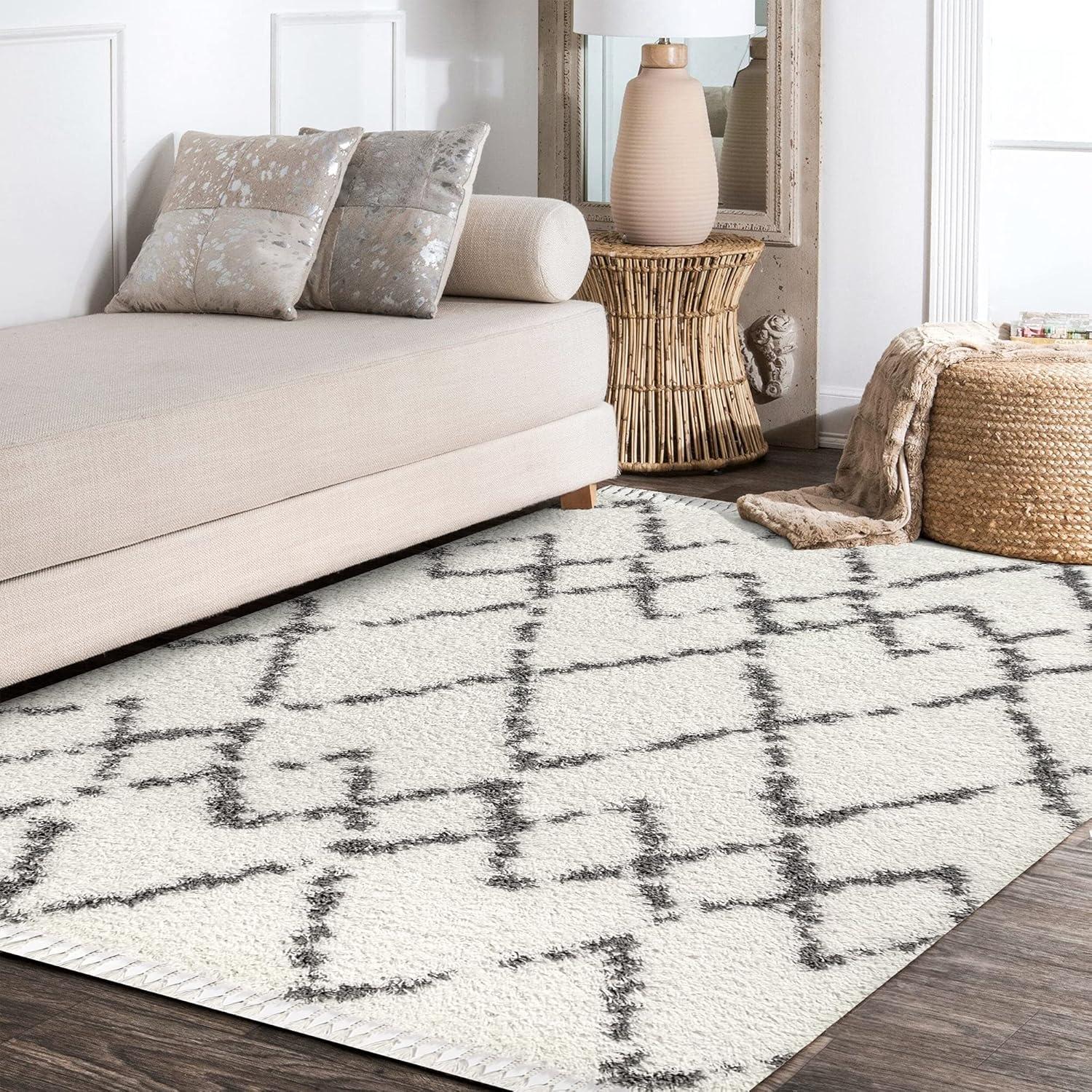 Cream/Grey Moroccan Tribal Geometric Trellis Shag Rug 8' x 10'