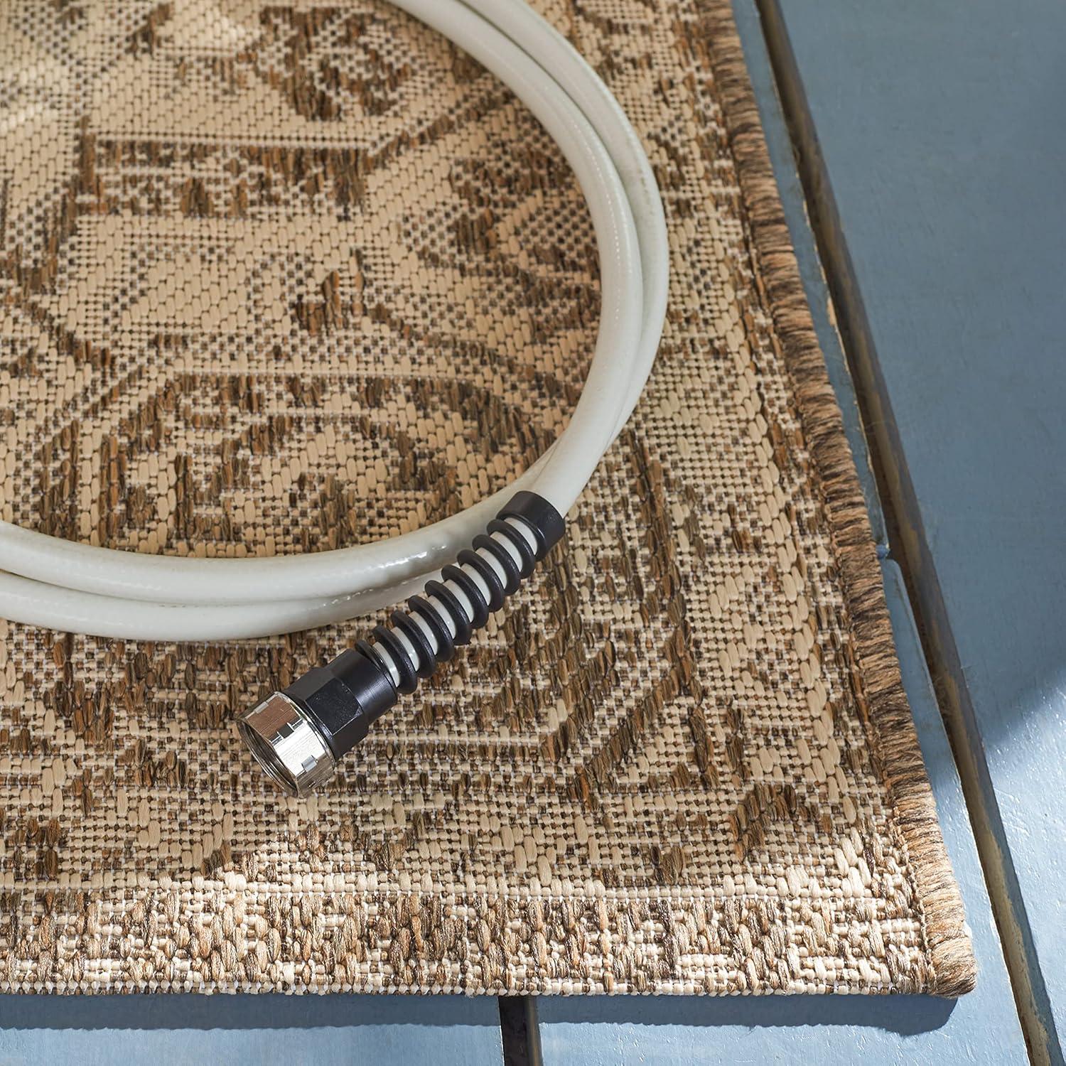 Beach House BHS138 Power Loomed Area Rug  - Safavieh