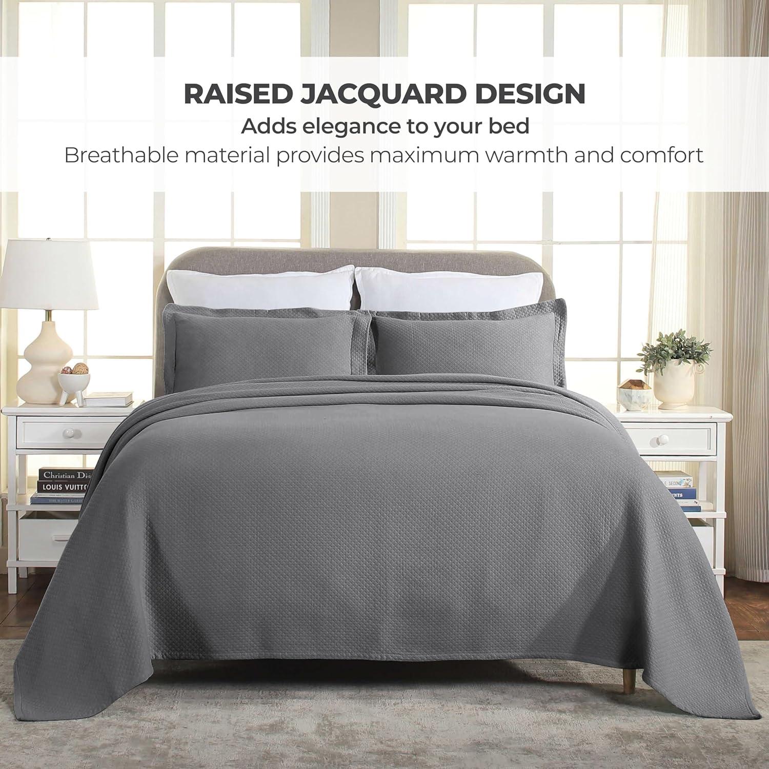 Superior Lightweight Cotton Modern Solid 4-Piece Bedspread Set, Twin, Gray