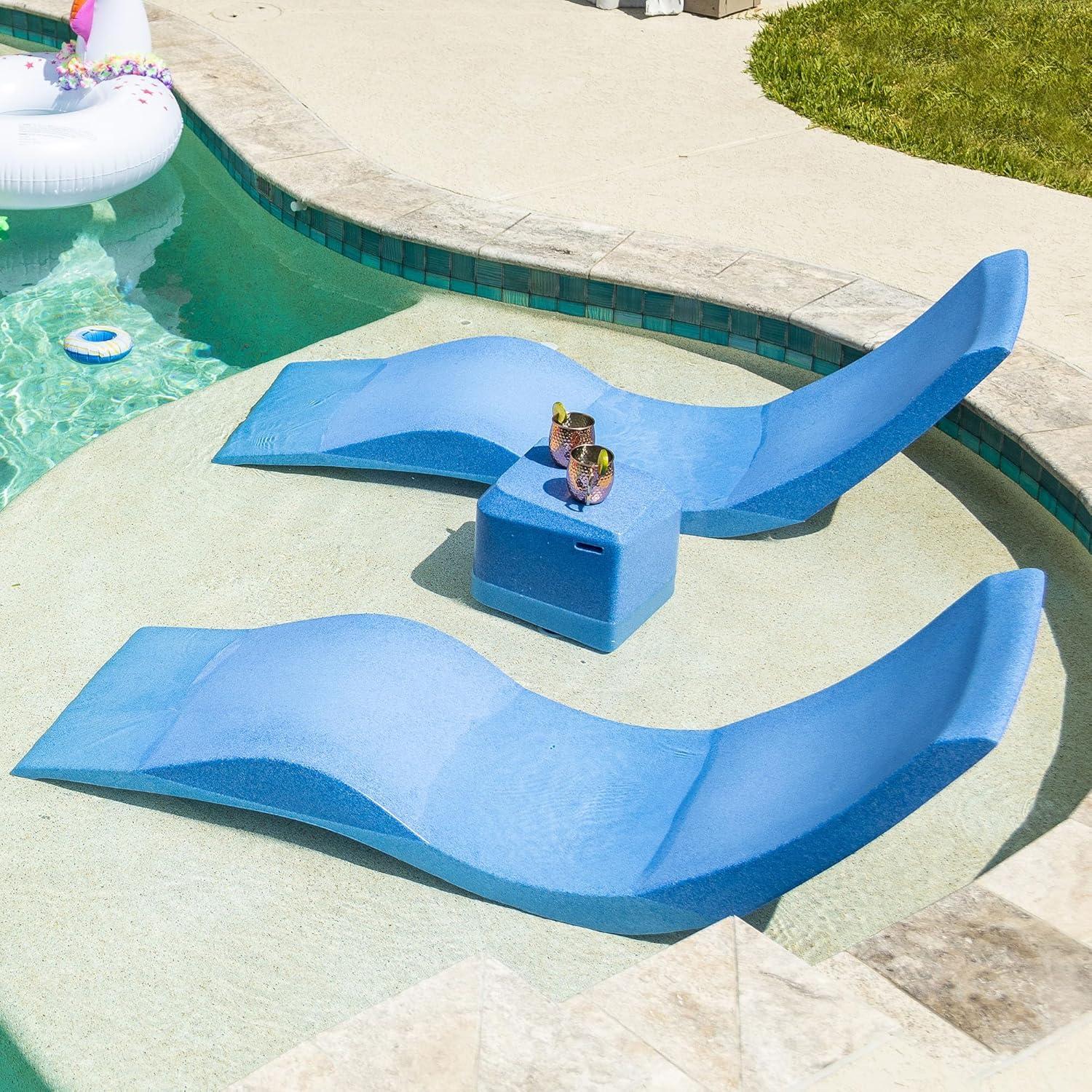 Blue Resin Outdoor Chaise Lounger Set for Poolside Relaxation
