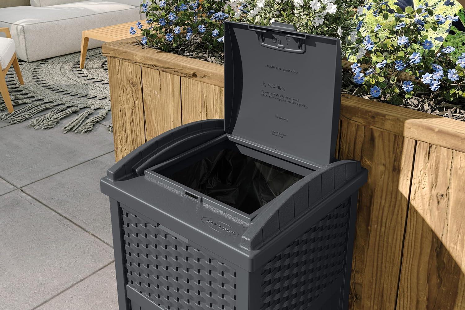 Suncast Suncast 33 Gallon Manual Lift Trash Hideaway Container