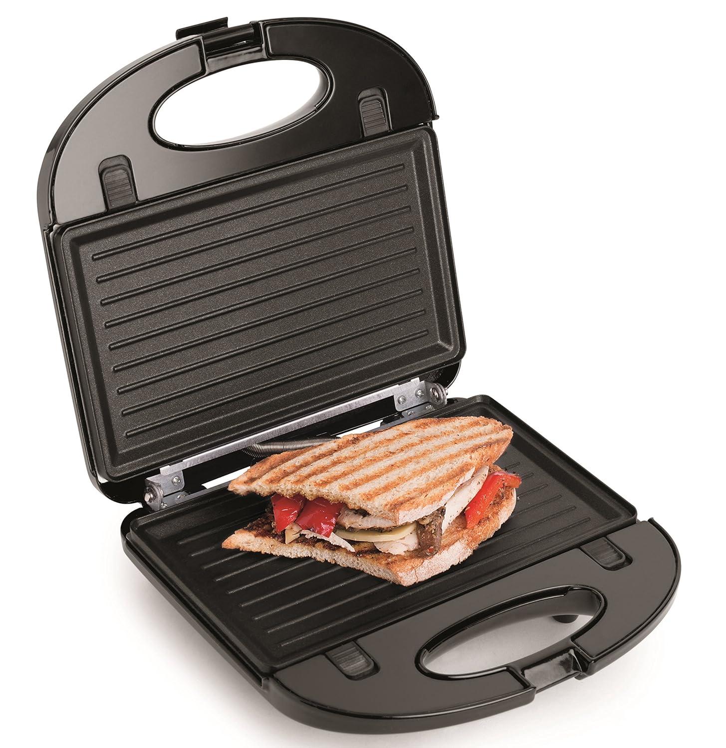 Salton 3-In-1 Pocket Sandwich Maker, Belgian Waffle Maker, and Electric Grill with Non-Stick Removable Dishwasher-Safe Plates, (SM1543)