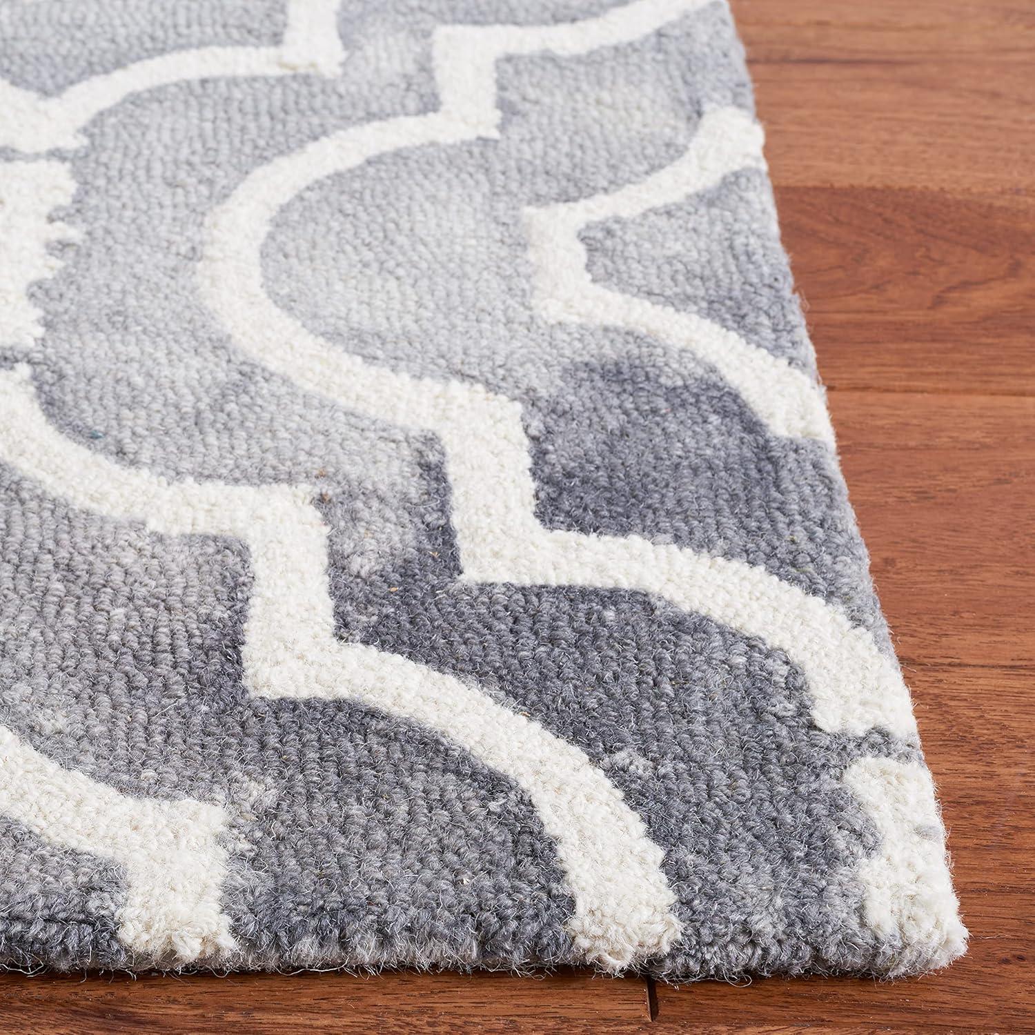 Dip Dye DDY538 Hand Tufted Indoor Accent Rug - Grey/Ivory - 2'x3' - Safavieh