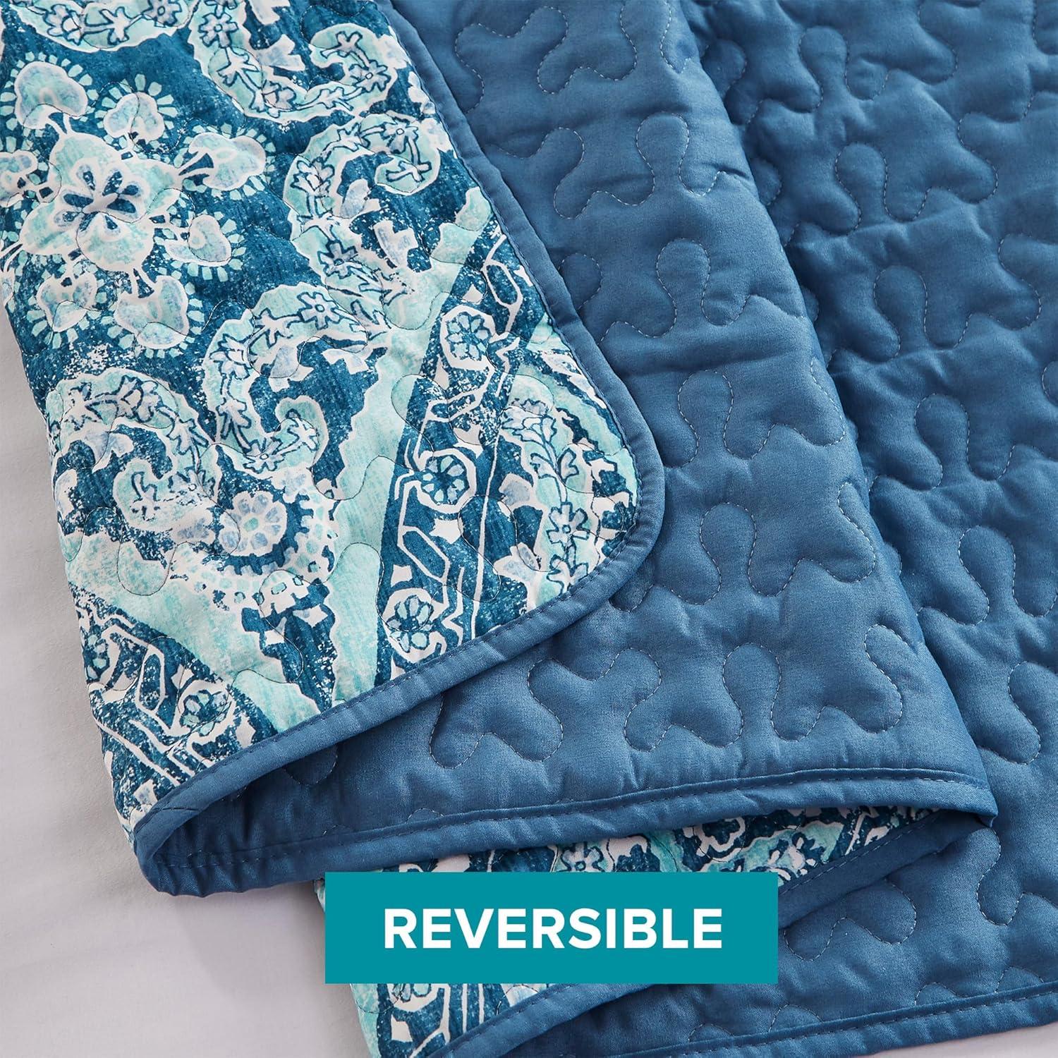 Comfort Spaces Reversible Quilt Set-Vermicelli Stitching Design All Season, Lightweight, Coverlet Bedspread Bedding, Matching Shams, Twin/Twin XL (66 in x 90 in), Gloria Damask Aqua 2 Piece Gloria Damask Aqua Twin/Twin XL (66 in x 90 in)