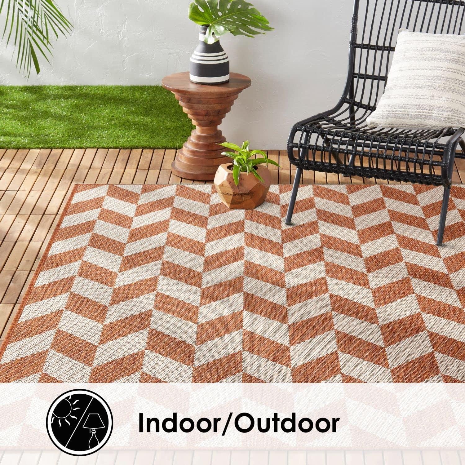 NICOLE MILLER NEW YORK Patio Country Calla Herringbone Indoor/Outdoor Area Rug, Orange/Ivory