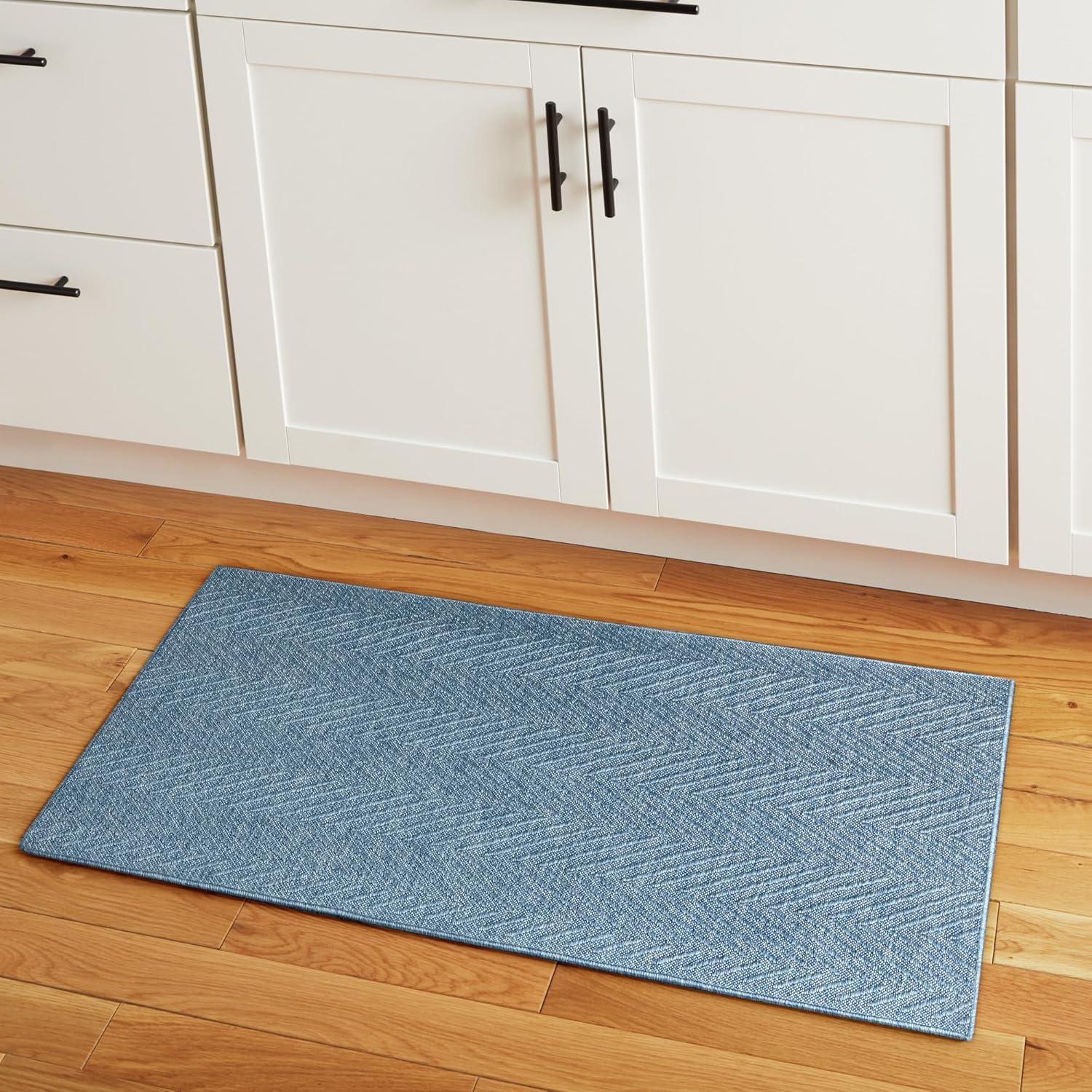 TOWN & COUNTRY BASICS Pax Herringbone Textured Solid Machine Washable Area Rug Blue