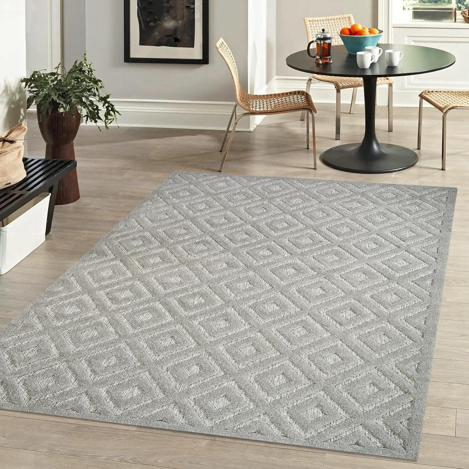 3'x5' Portmany Neutral Diamond Trellis Indoor/Outdoor Area Rug, Light Gray - JONATHAN Y