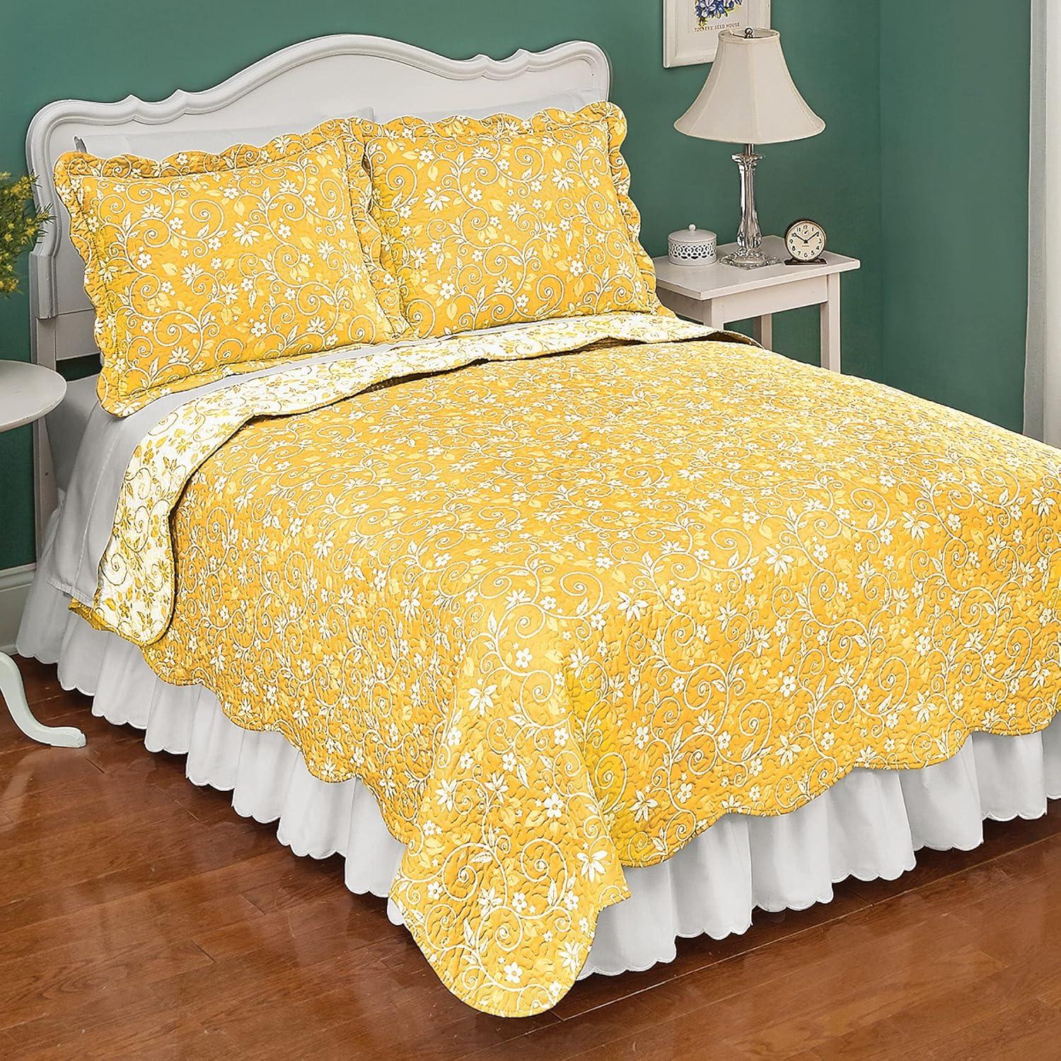 Winston Brands Floral Quilt