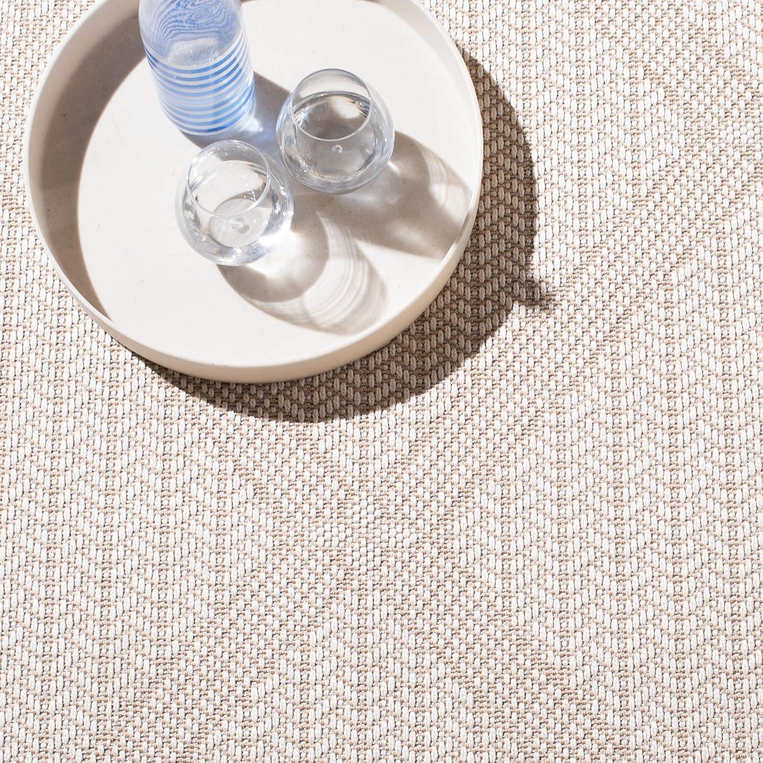 Bermuda BMU811 Power Loomed Indoor/Outdoor Area Rug - Cream/Beige - 3'x5' - Safavieh..