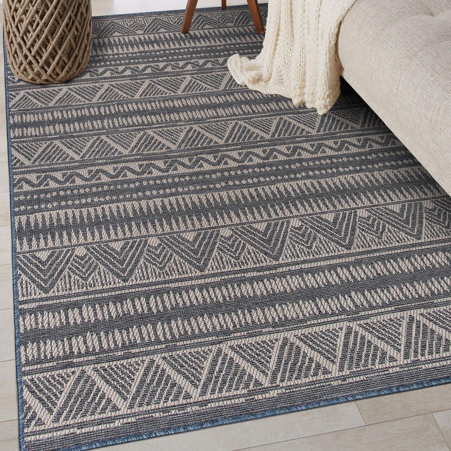 World Rug Gallery Bohemian Geometric Indoor/Outdoor Area Rug - Blue 5' x 7'