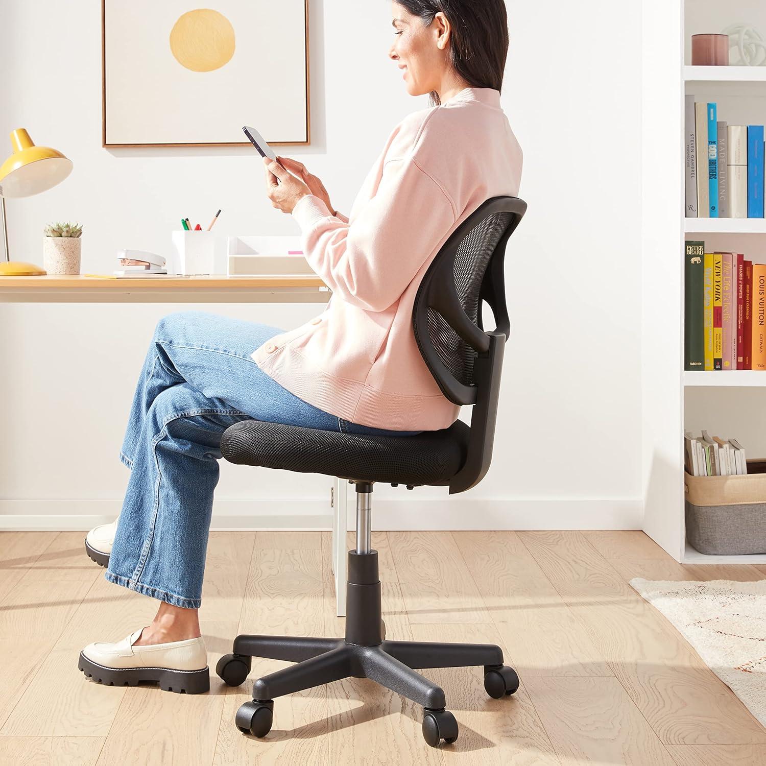 Black Mesh Low-Back Adjustable Office Task Chair