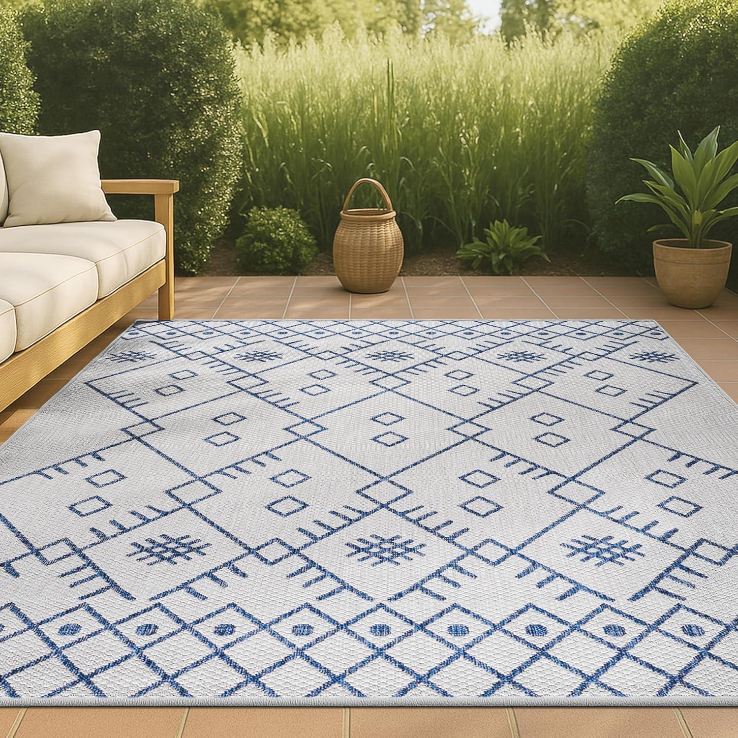4'x6' Boho Moroccan Indoor/Outdoor Area Rug, Ivory/Navy - JONATHAN Y