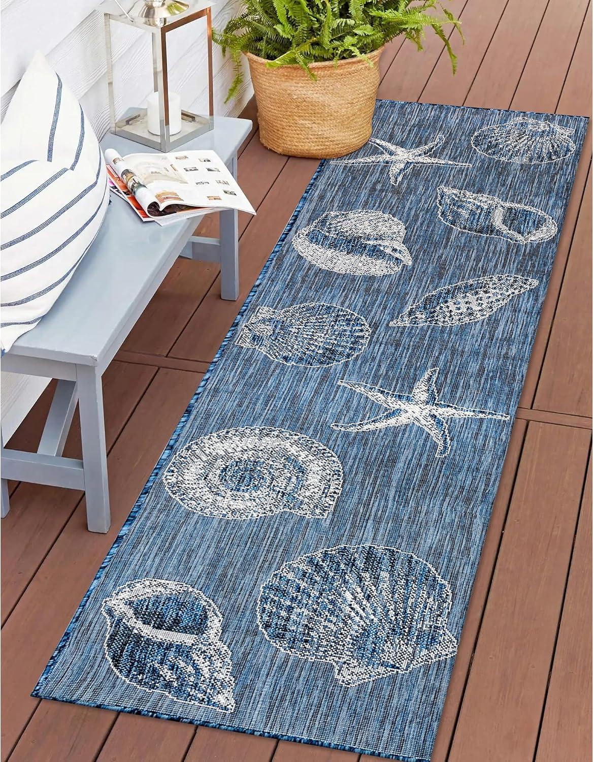 Liora Manne Carmel Shells Indoor/Outdoor Rug Navy 1'11" x 7'6"