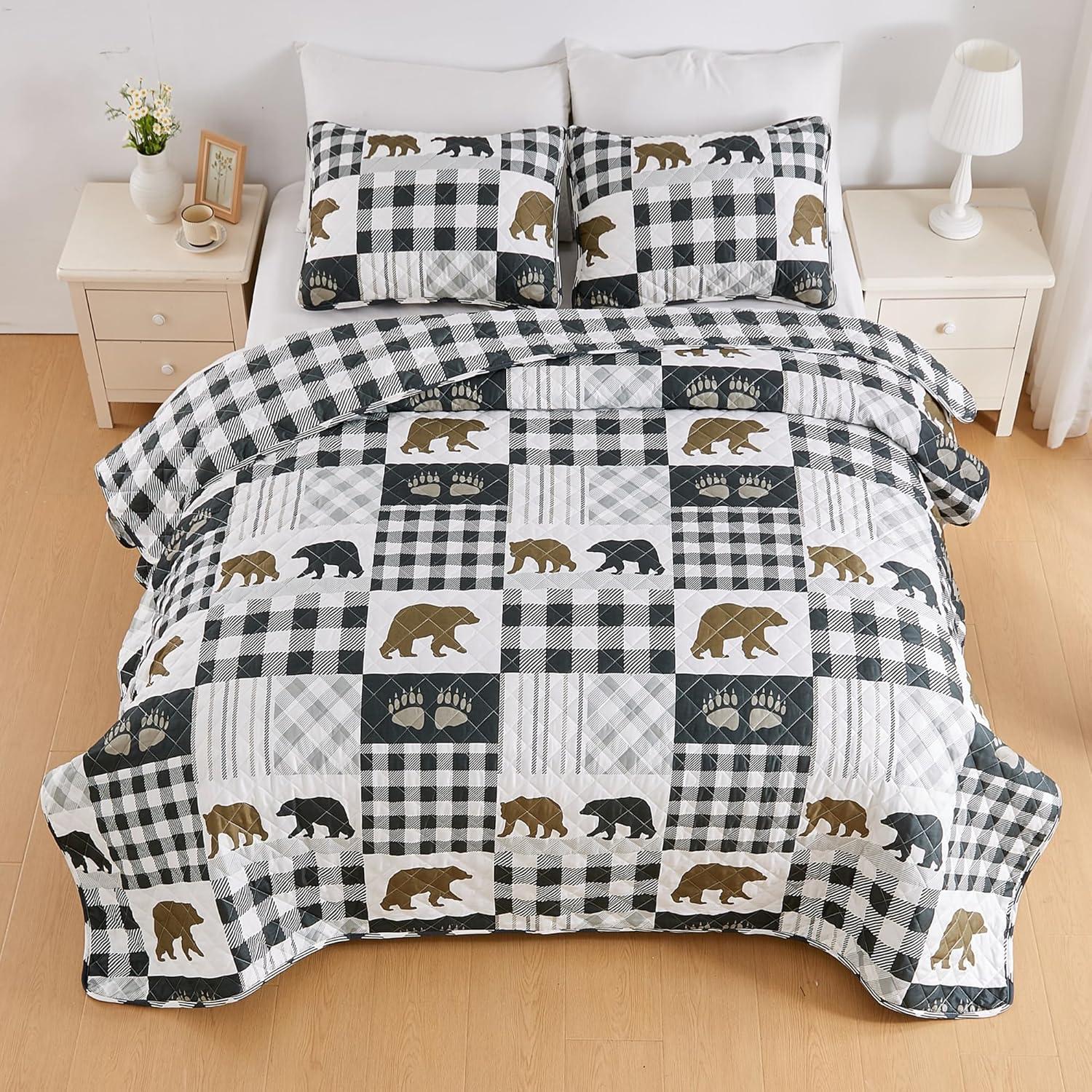 Market & Place Cedar Creek No Log Cabin Quilt Set