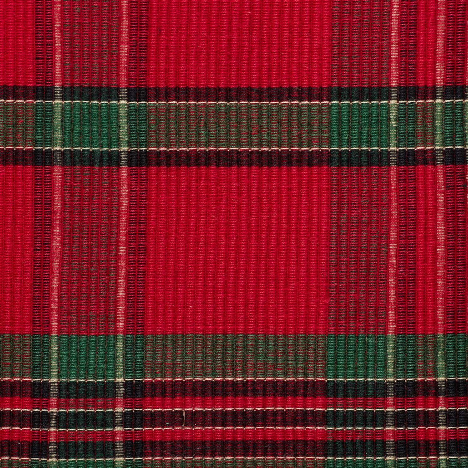 QUALITY FLOORING INC. Farmhouse Christmas Plaid Dining Table & Kitchen Décor, Holiday Placemat Set