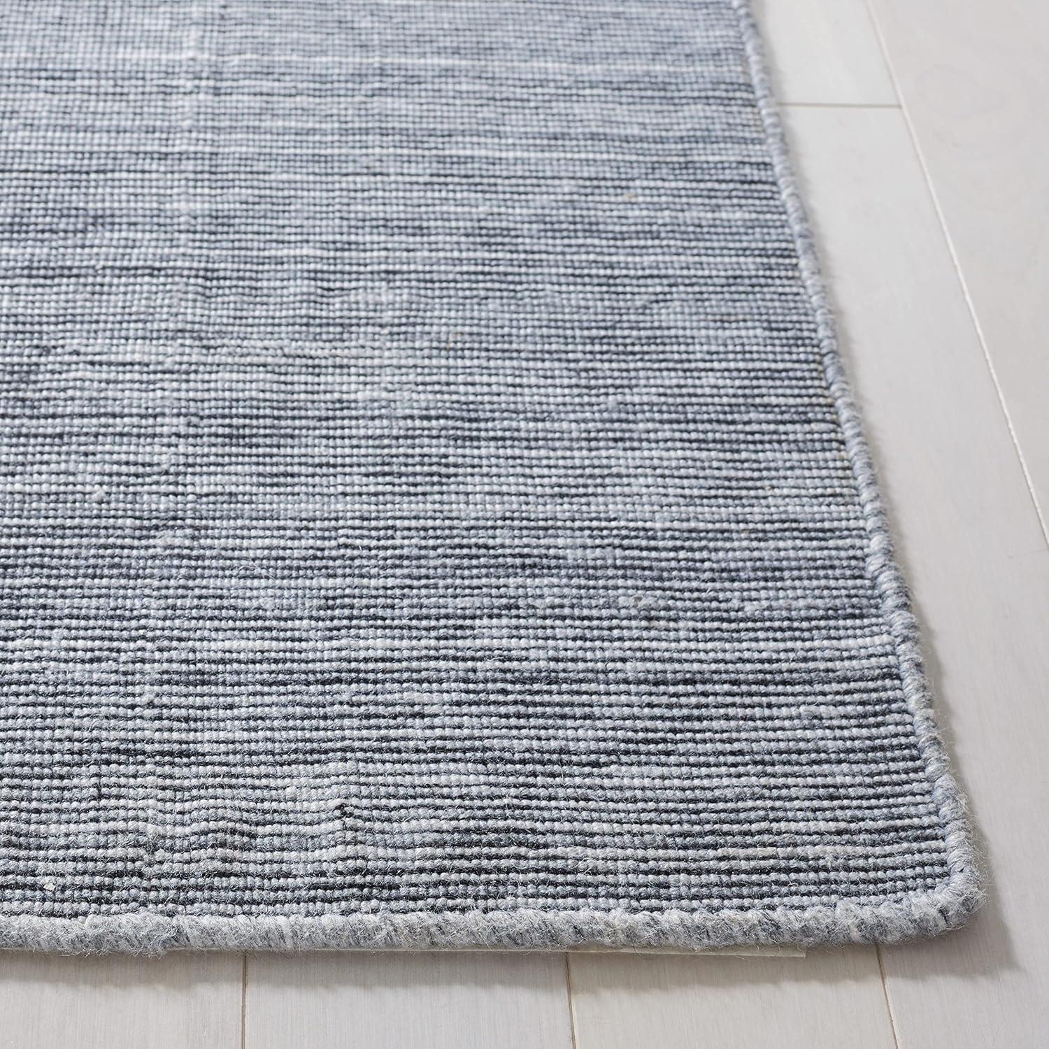 Kilim KLM304 Hand Woven Area Rug - Grey/Ivory - 5'x8' - Safavieh.