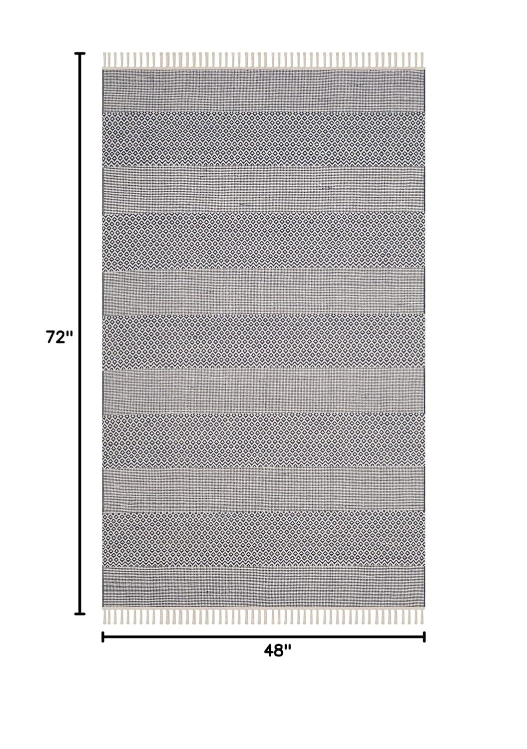 Montauk MTK330 Hand Woven Indoor Accent Rug - Ivory/Navy - 4'x6' - Safavieh